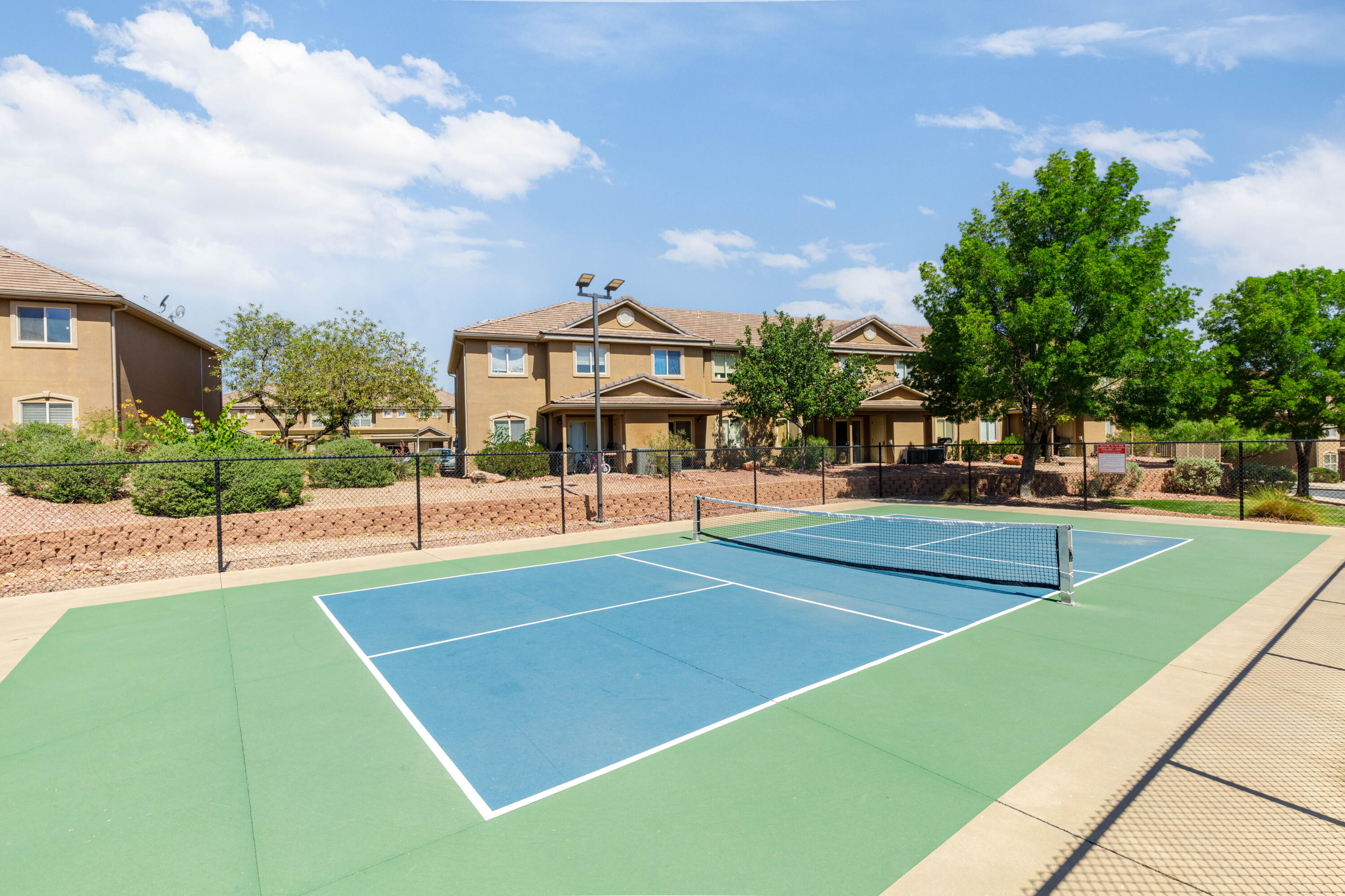 HIDDEN VALLEY TOWN HOMES - Residential