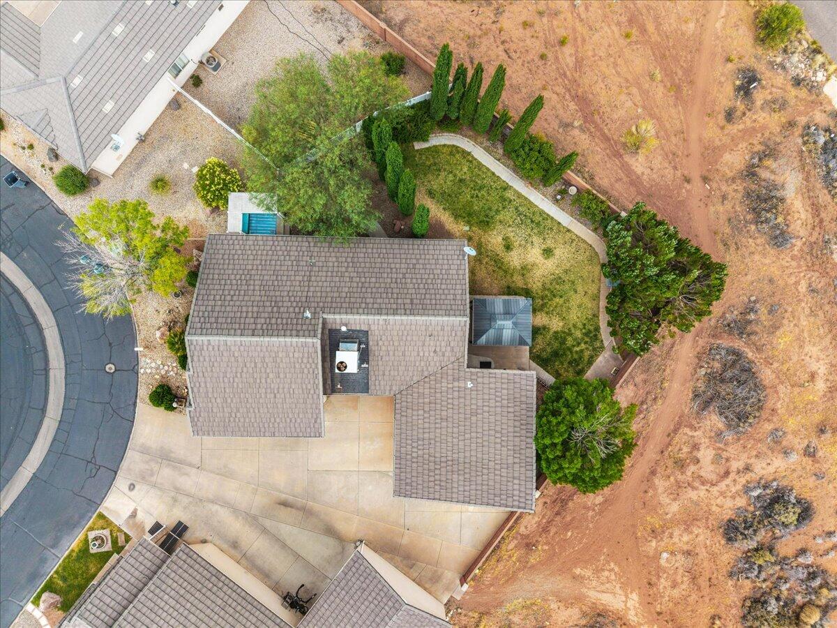 ENGLISH OAKS ESTATES - Residential