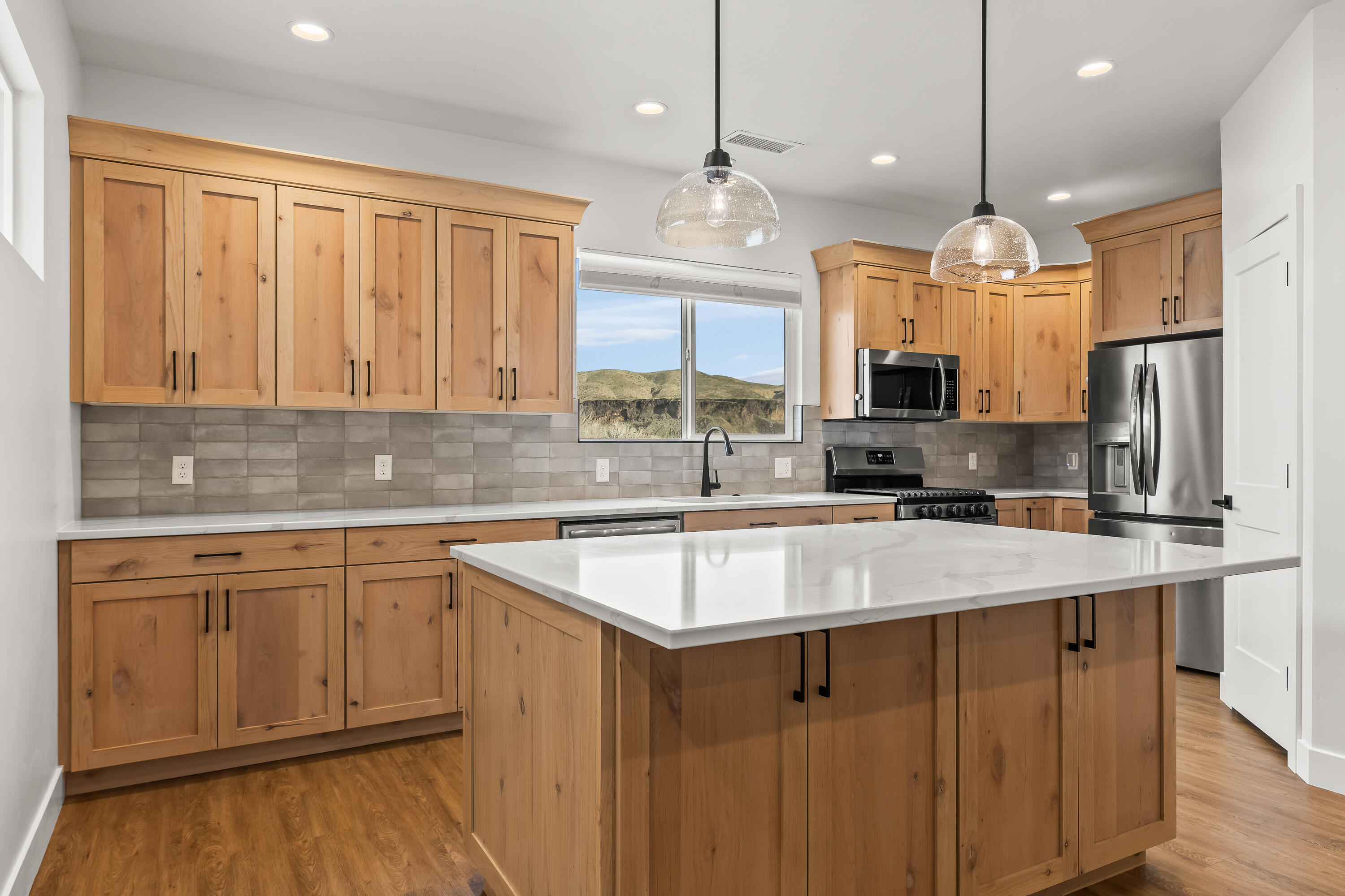 GREEN ACRES NORTH VIEW - Residential