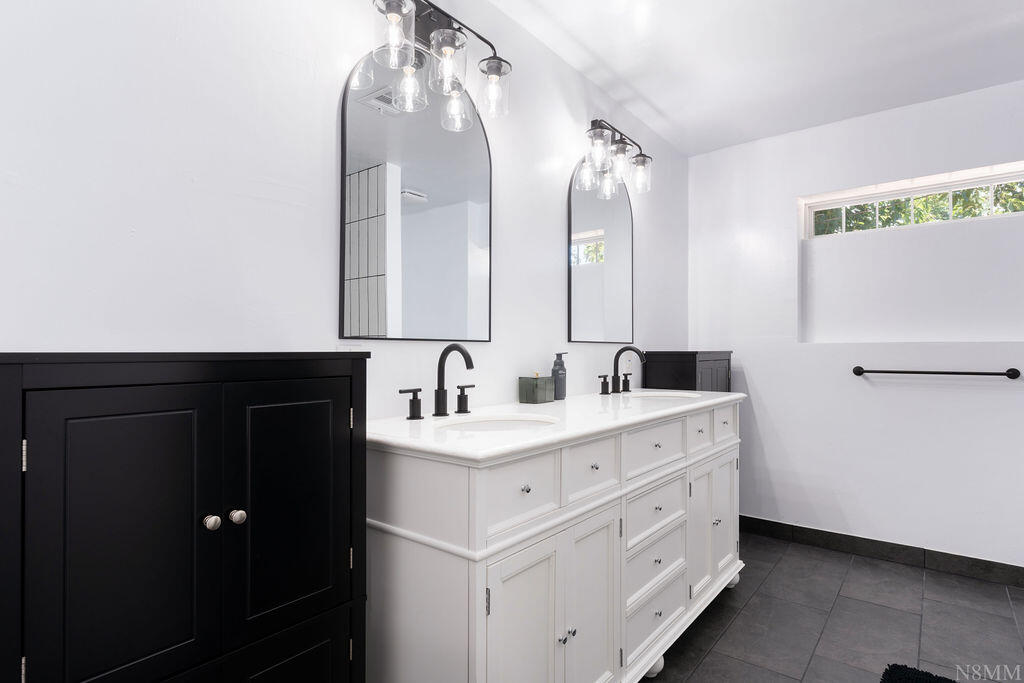 ST GEORGE TOWNSITE - Residential