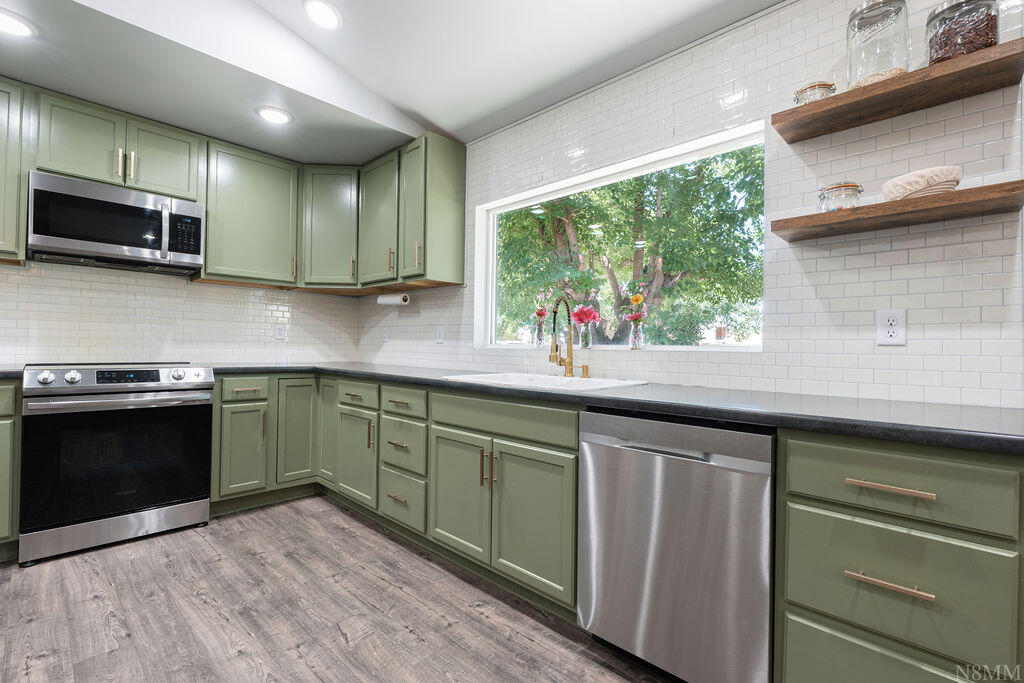 ST GEORGE TOWNSITE - Residential