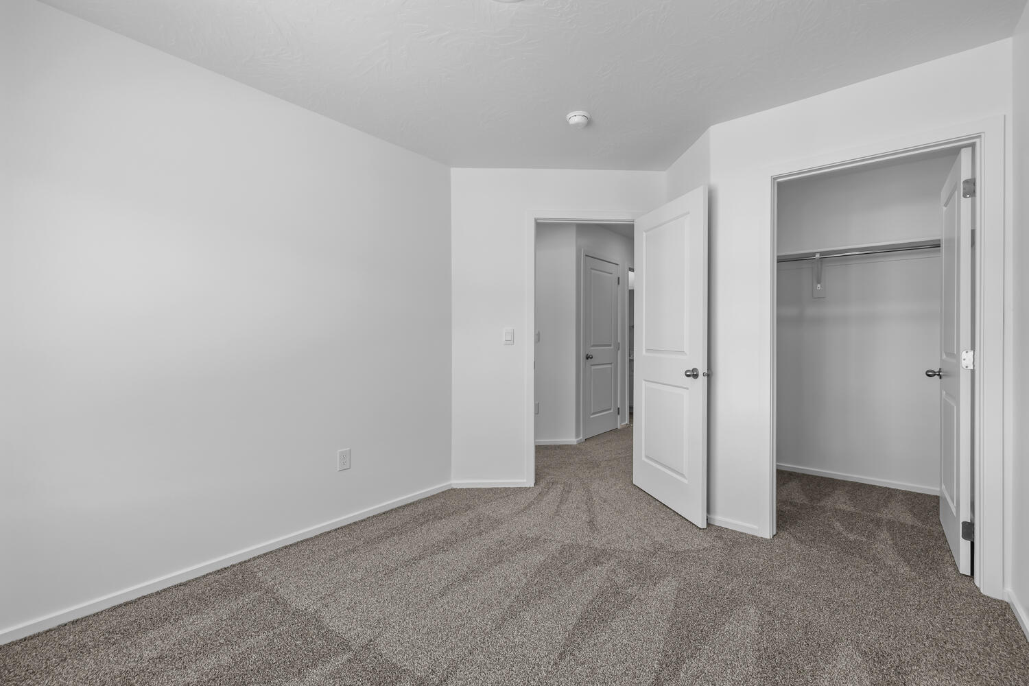 LAVENDER CANYON AT LONG VALLEY - Residential