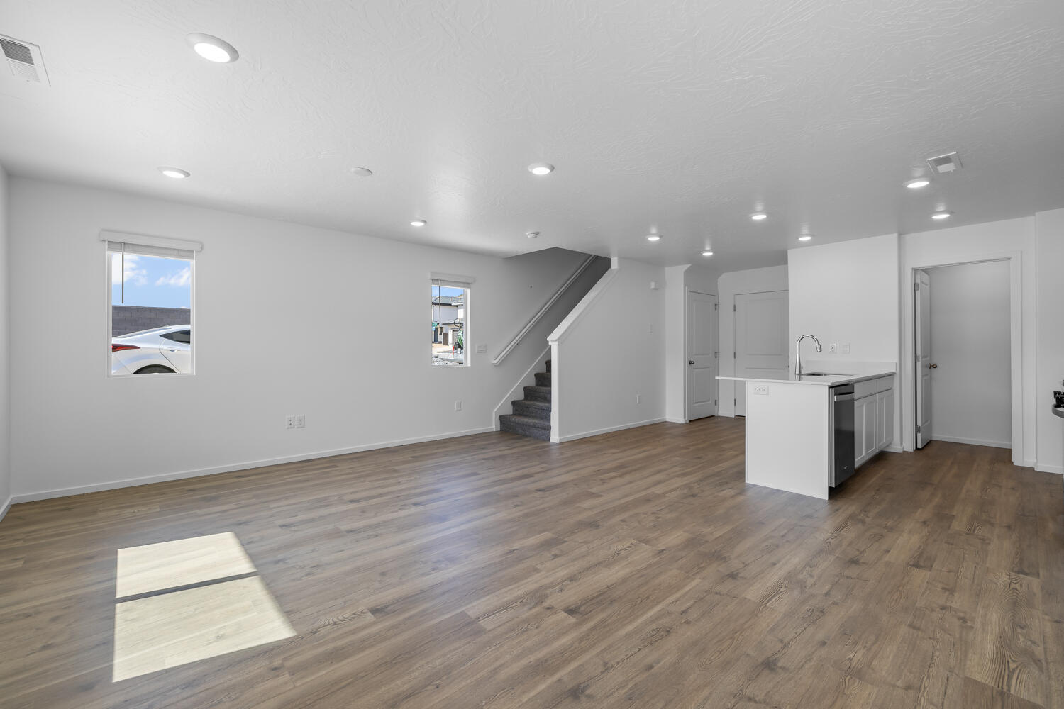 LAVENDER CANYON AT LONG VALLEY - Residential