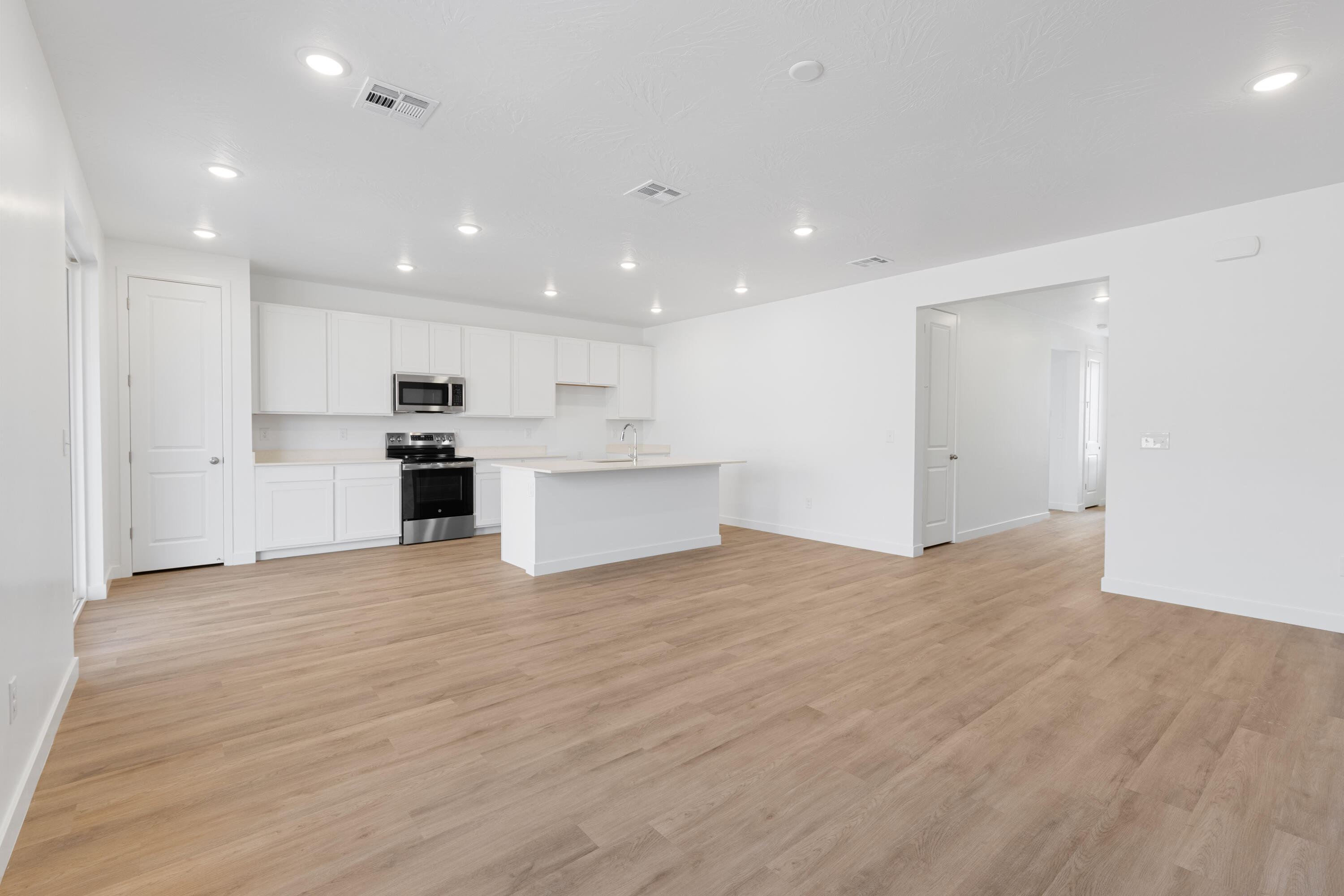 CORDERO - Residential