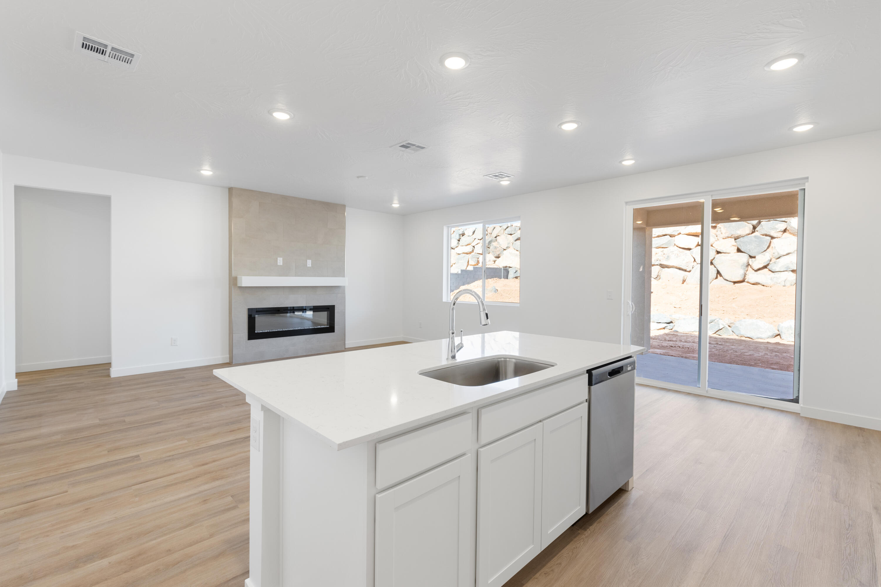 CORDERO - Residential