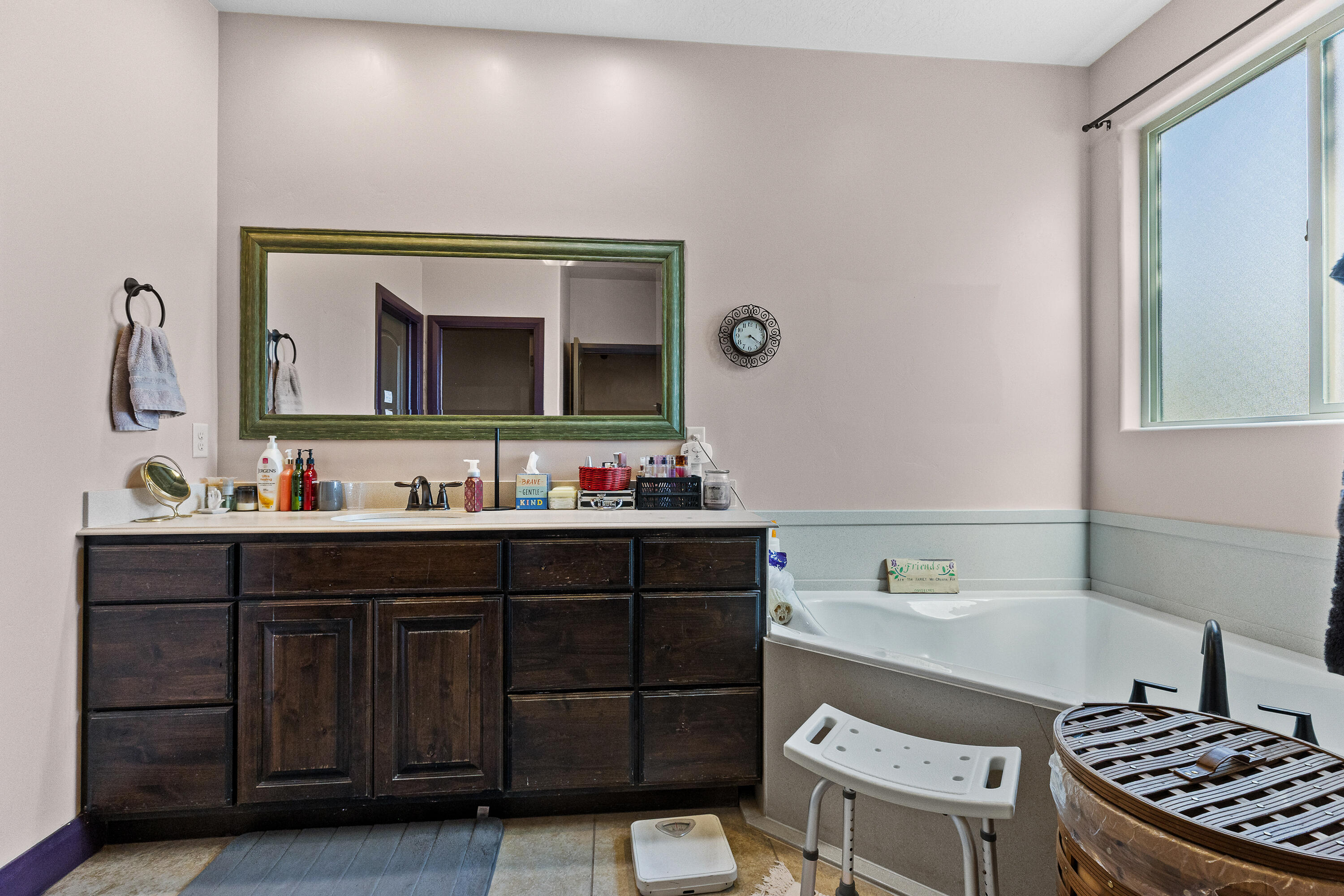 CLUFF MINOR - Residential