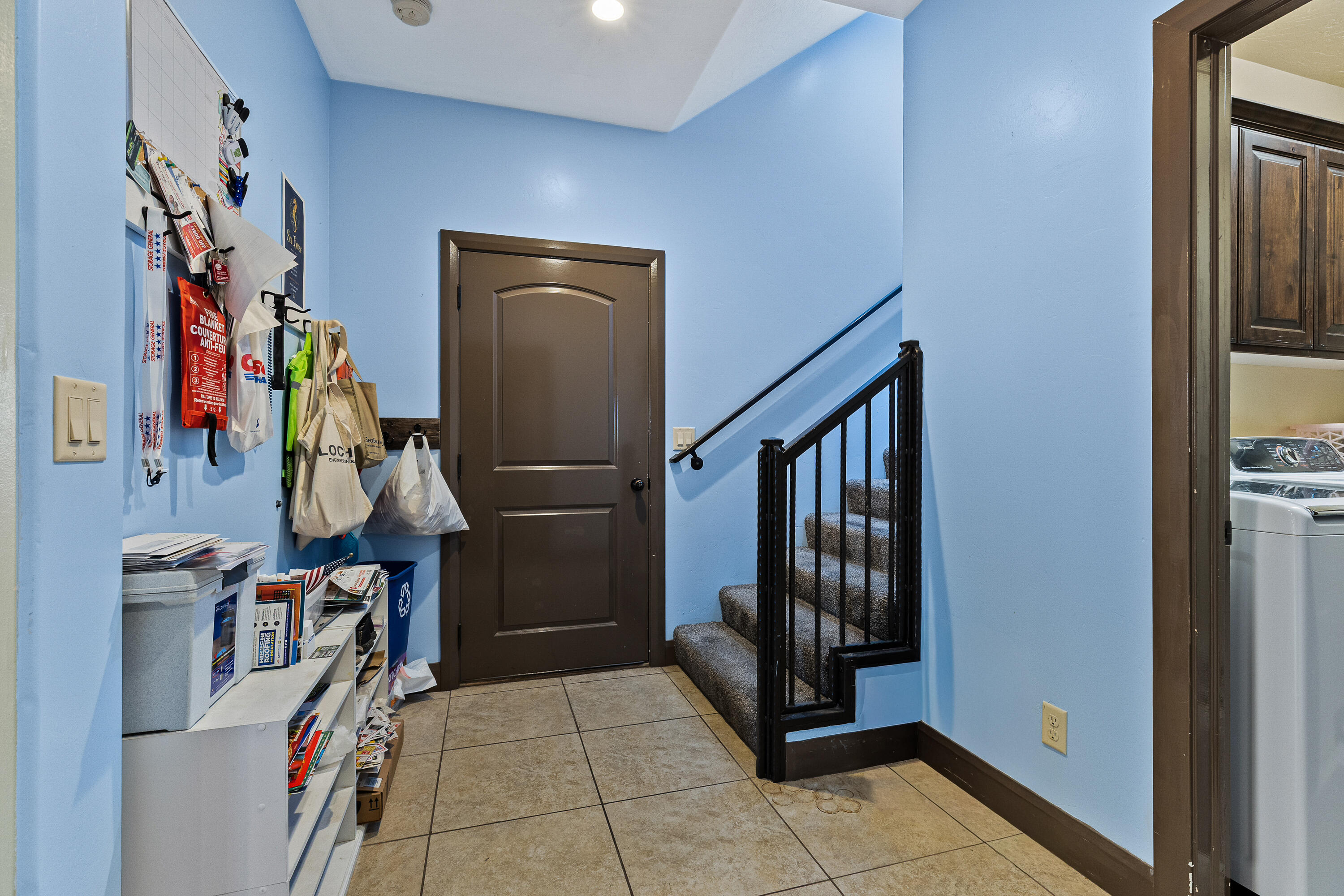 CLUFF MINOR - Residential