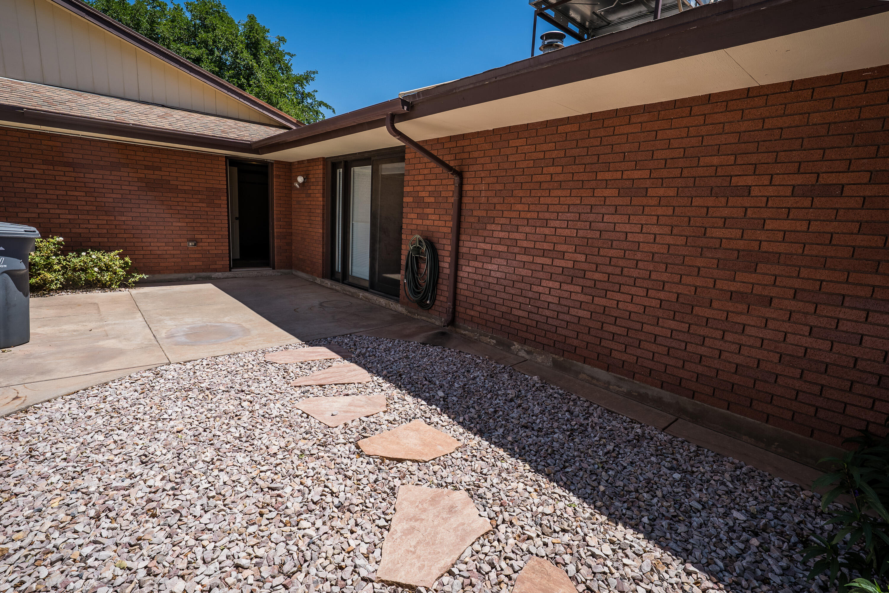 ST GEORGE SNOW PK TOWNHOMES - Residential
