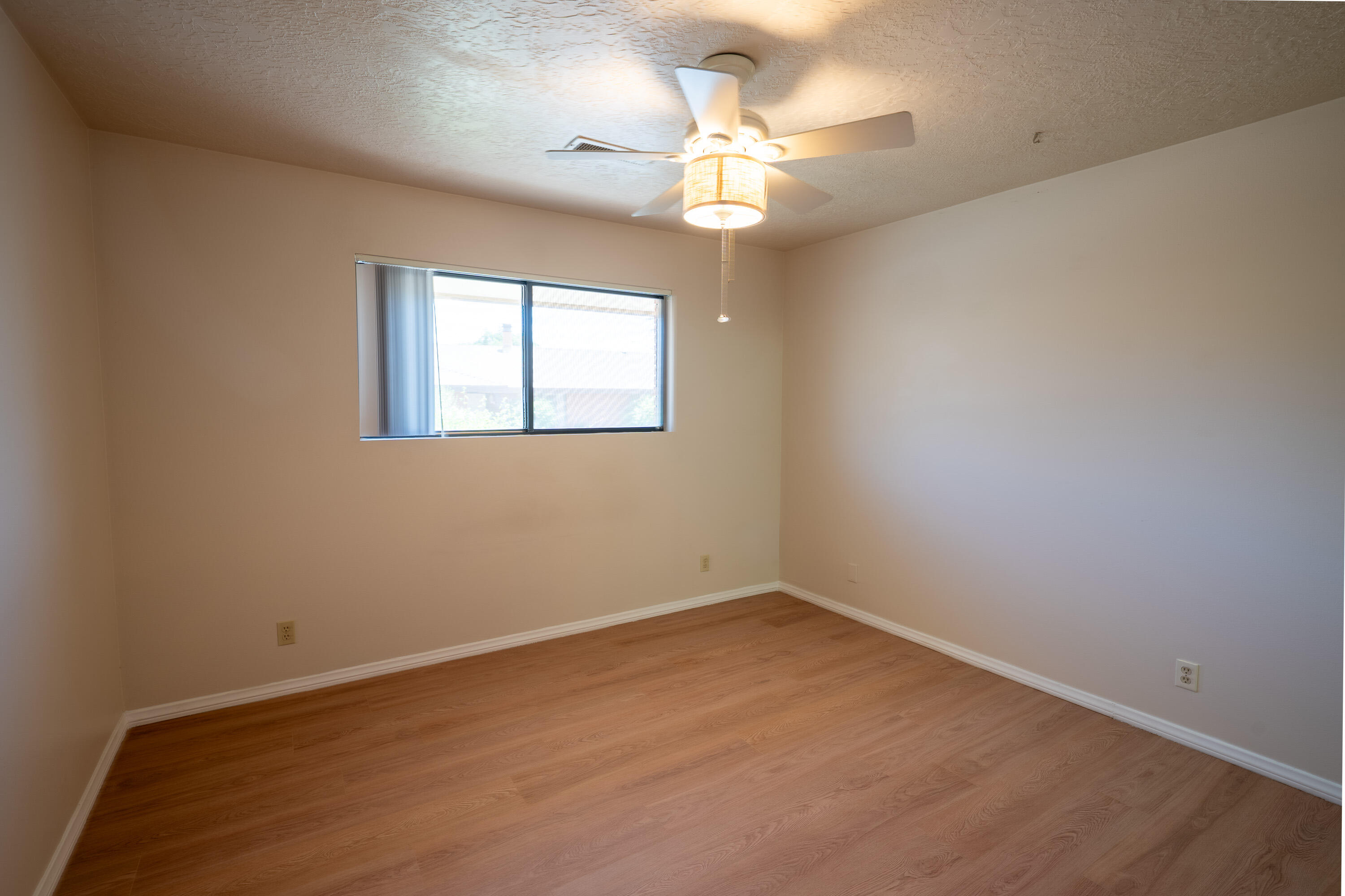 ST GEORGE SNOW PK TOWNHOMES - Residential