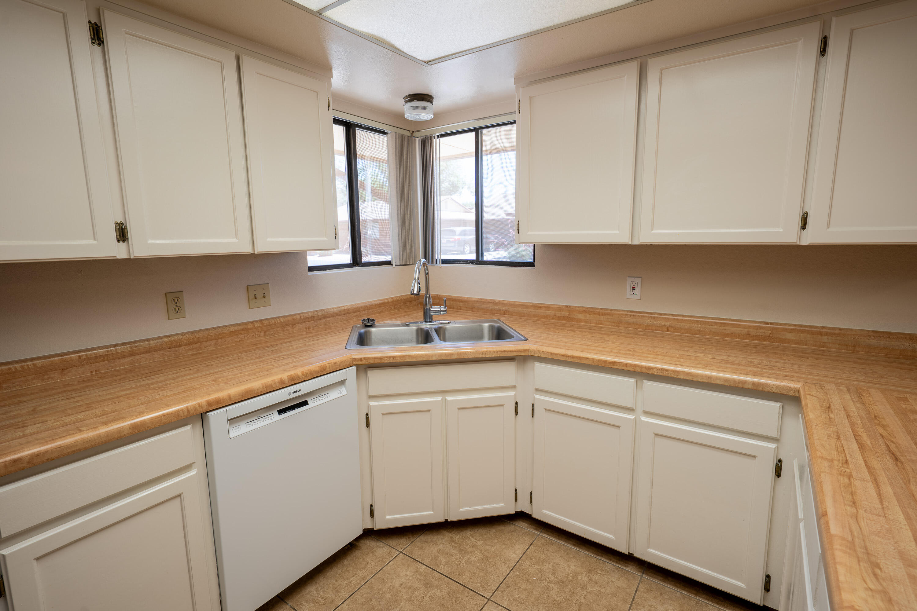 ST GEORGE SNOW PK TOWNHOMES - Residential