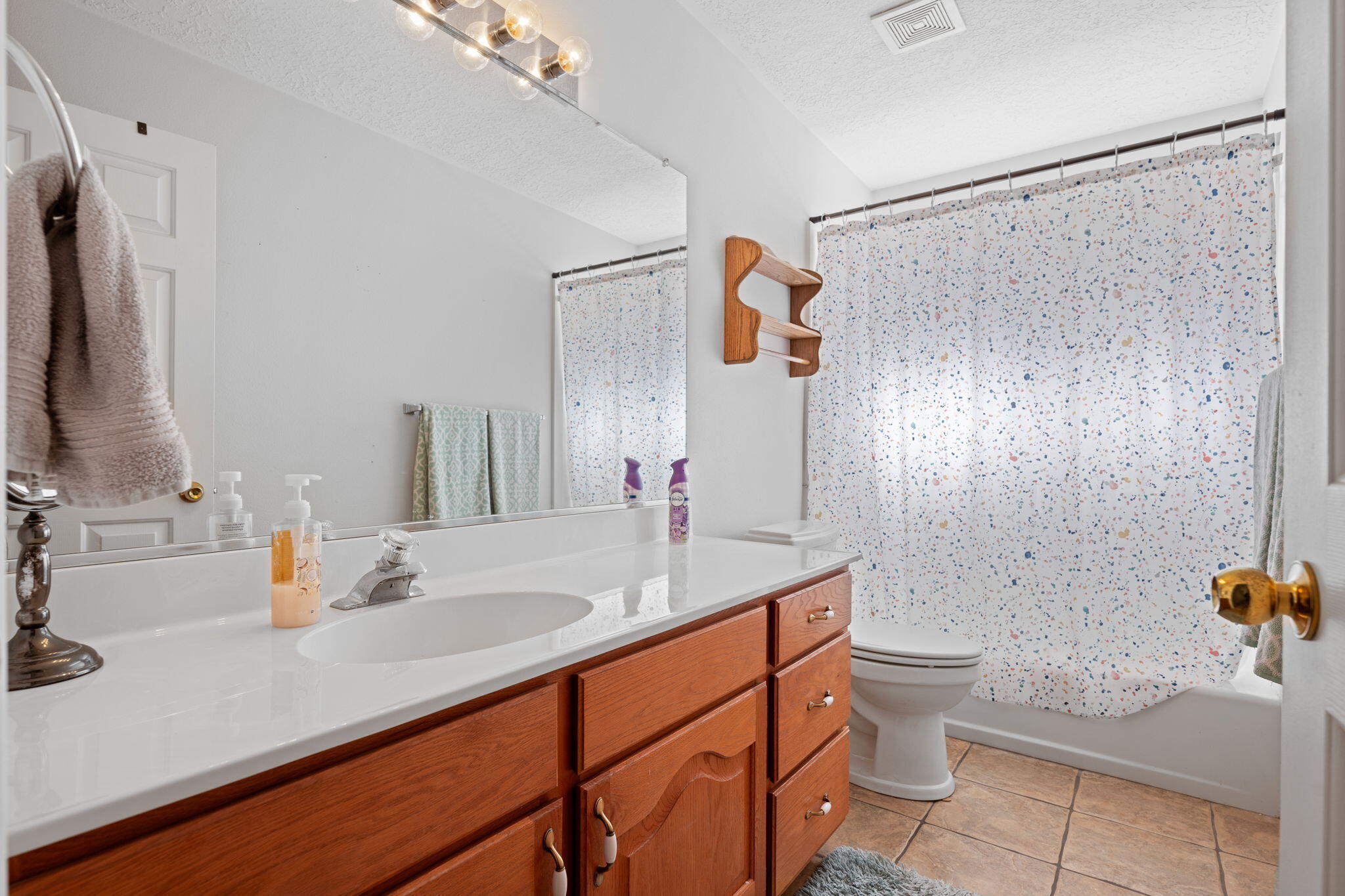 VISTA DEL SOL TOWNHOMES - Residential