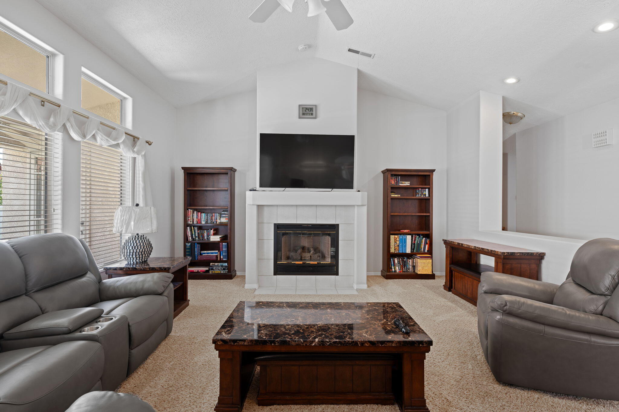 VISTA DEL SOL TOWNHOMES - Residential