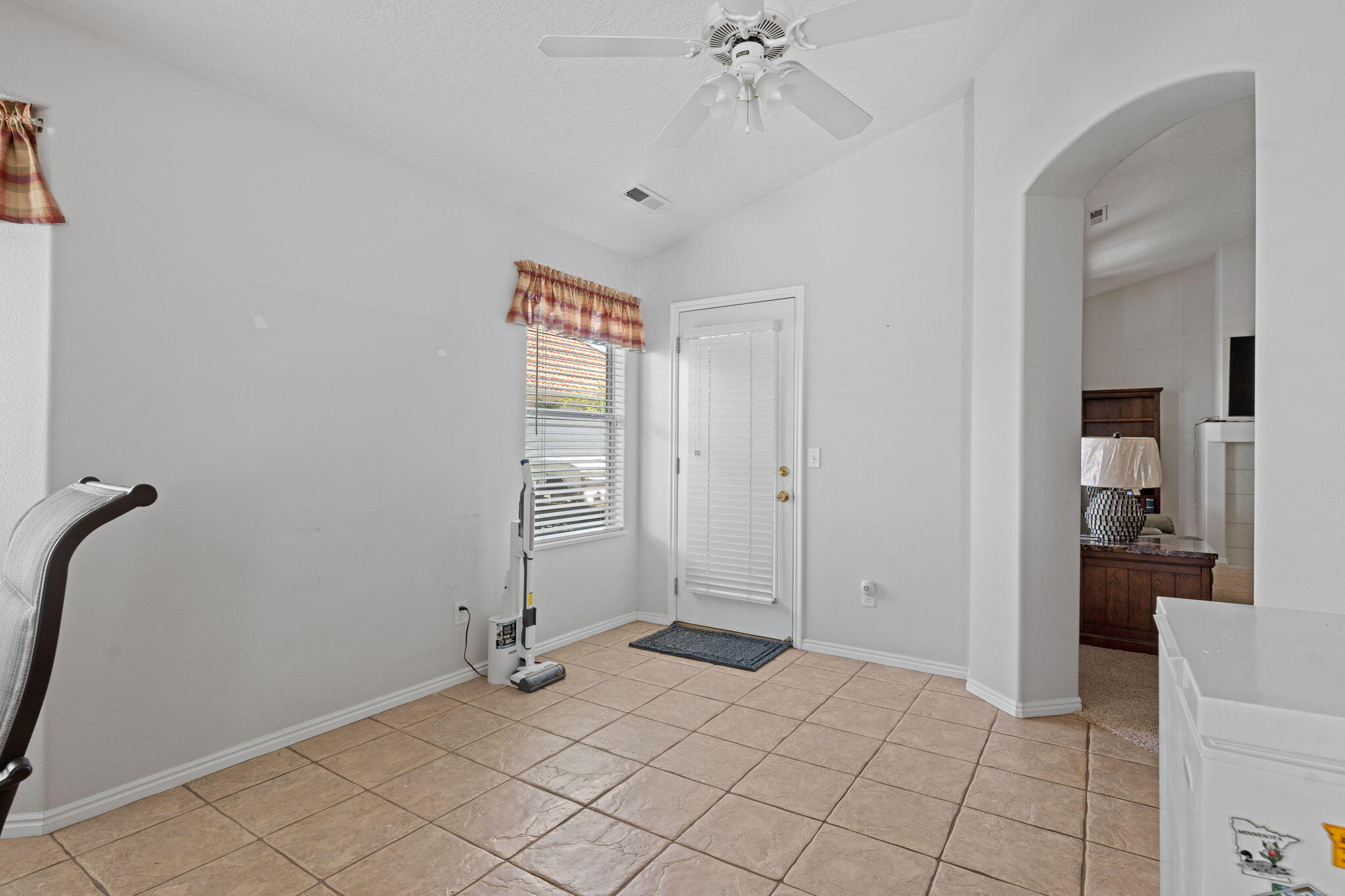 VISTA DEL SOL TOWNHOMES - Residential