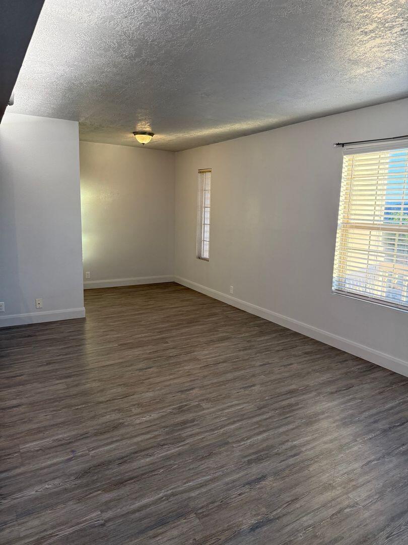 QUITOBAQUITO CONDOS - Residential
