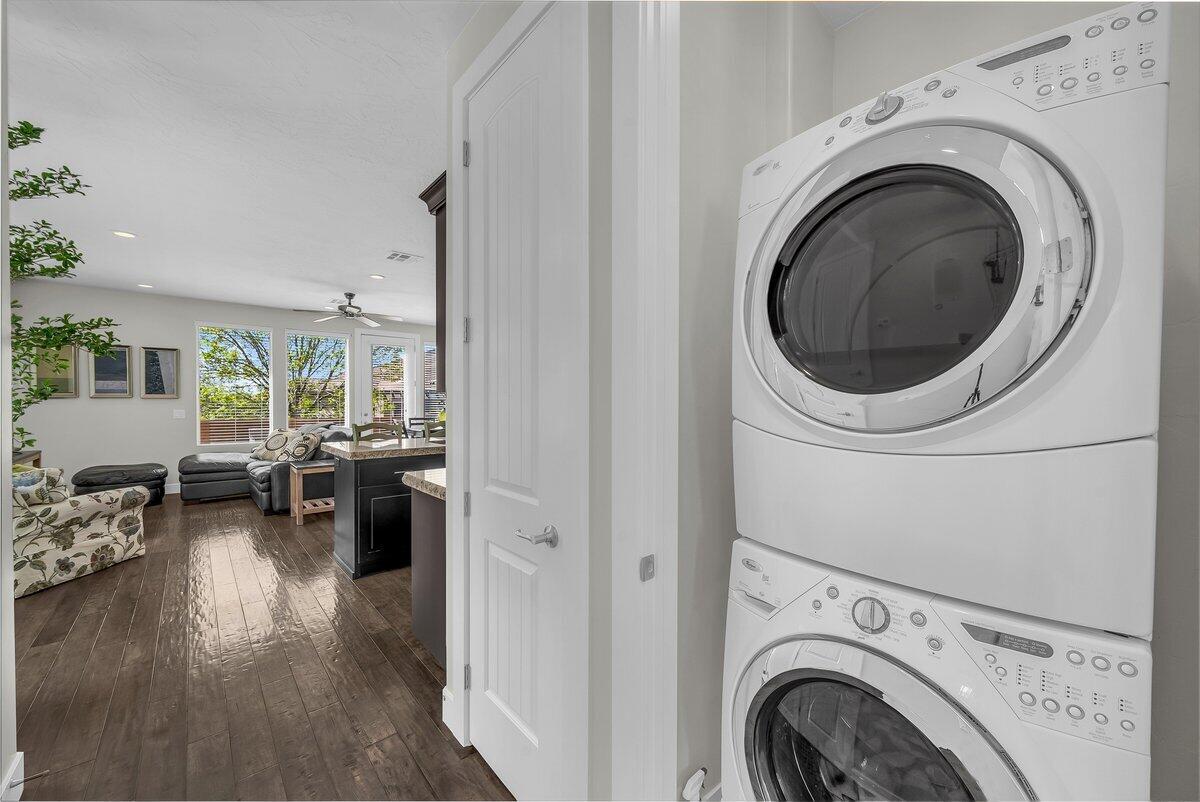 CORAL RIDGE TOWNHOMES - Residential