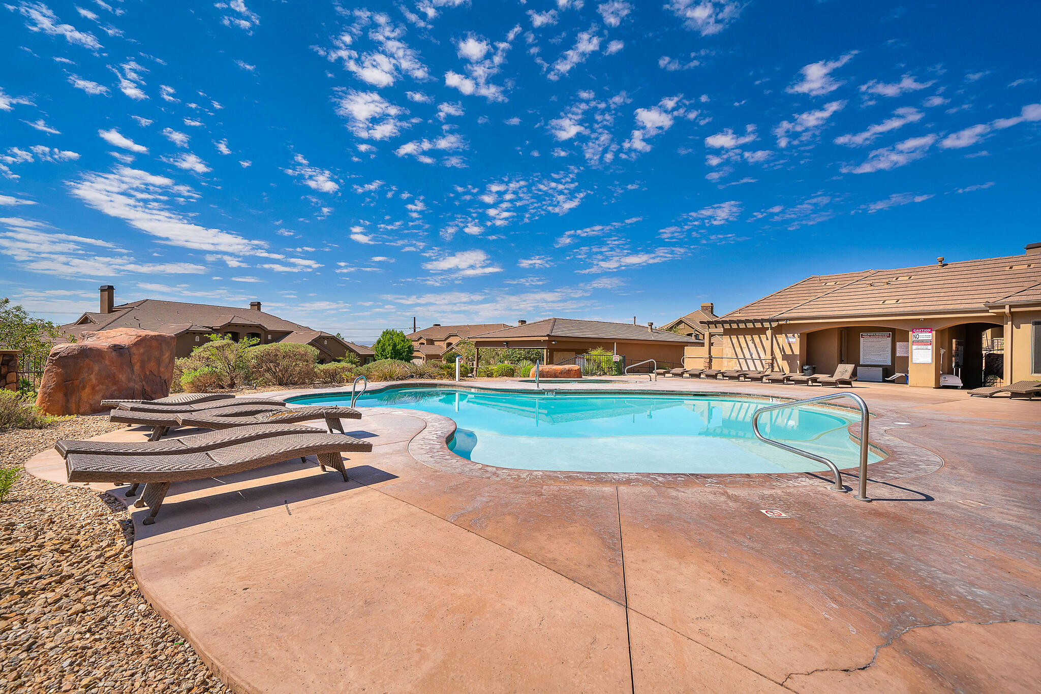 CORAL RIDGE TOWNHOMES - Residential