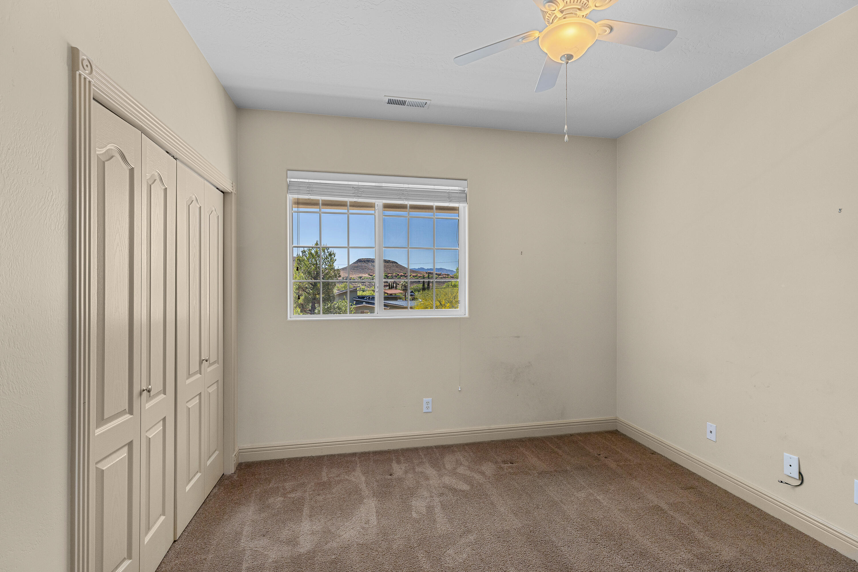 ST GEORGE TOWNSITE - Residential