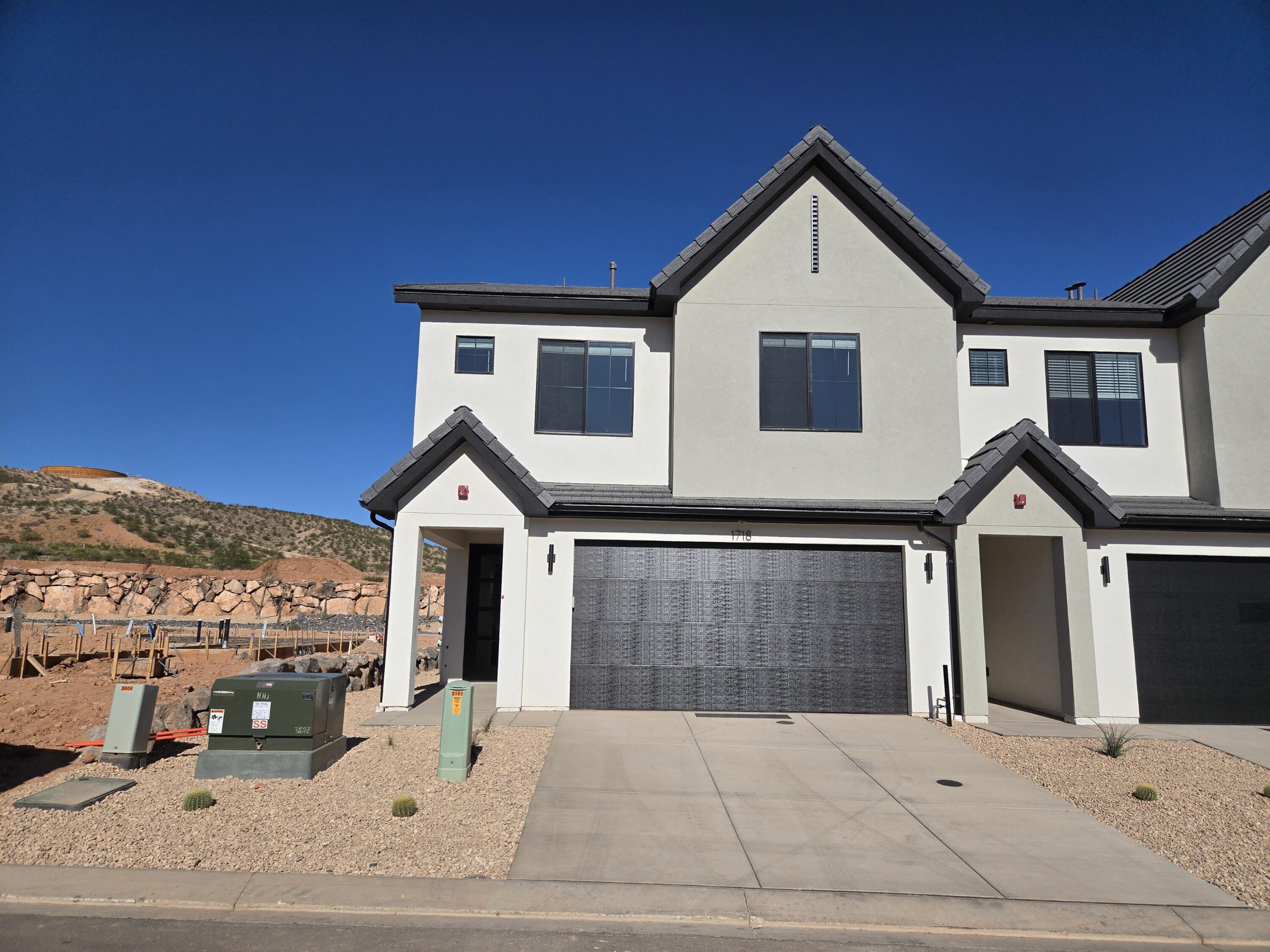 SKYLINE AT LONG VALLEY - Residential