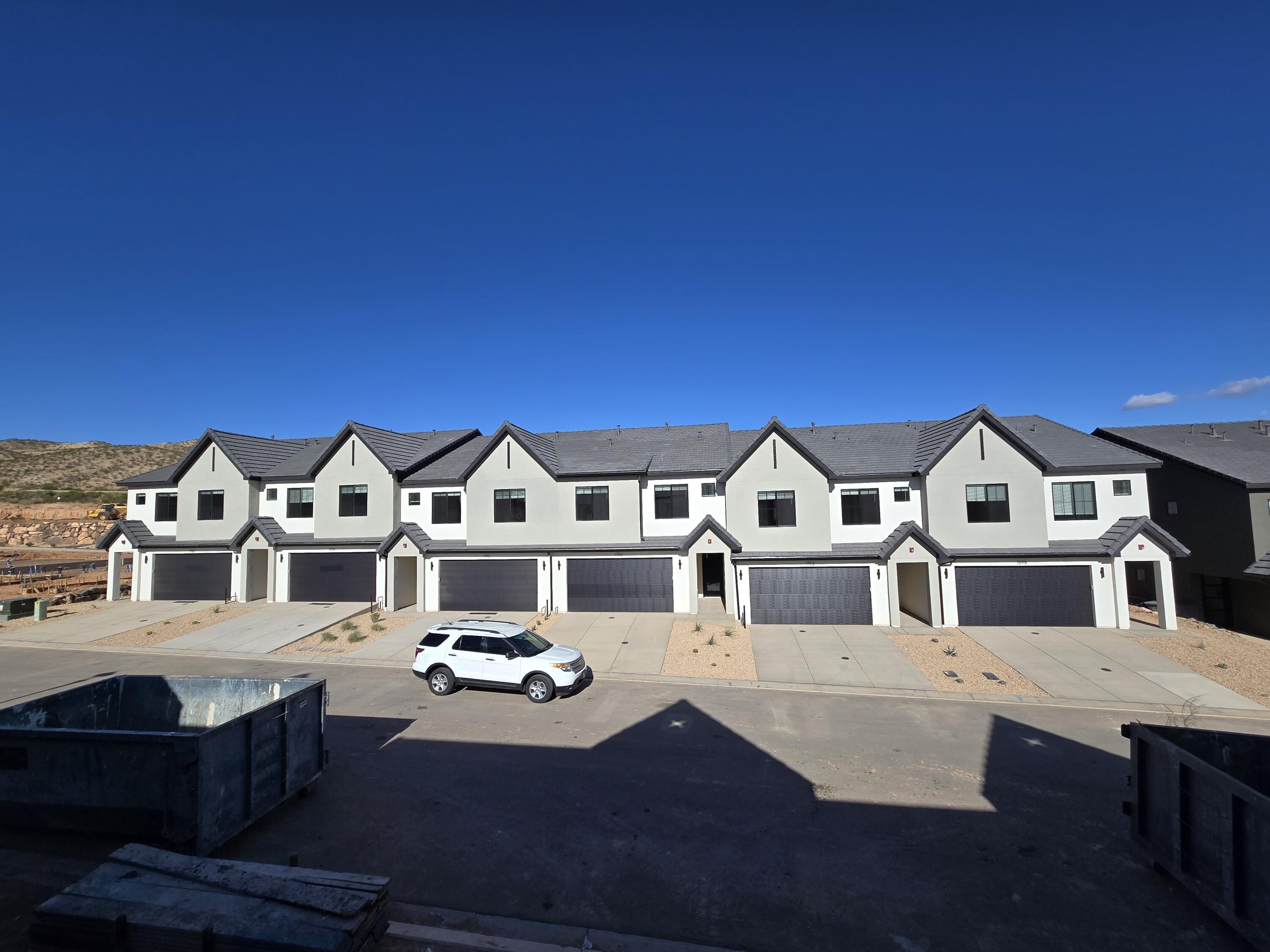 SKYLINE AT LONG VALLEY - Residential