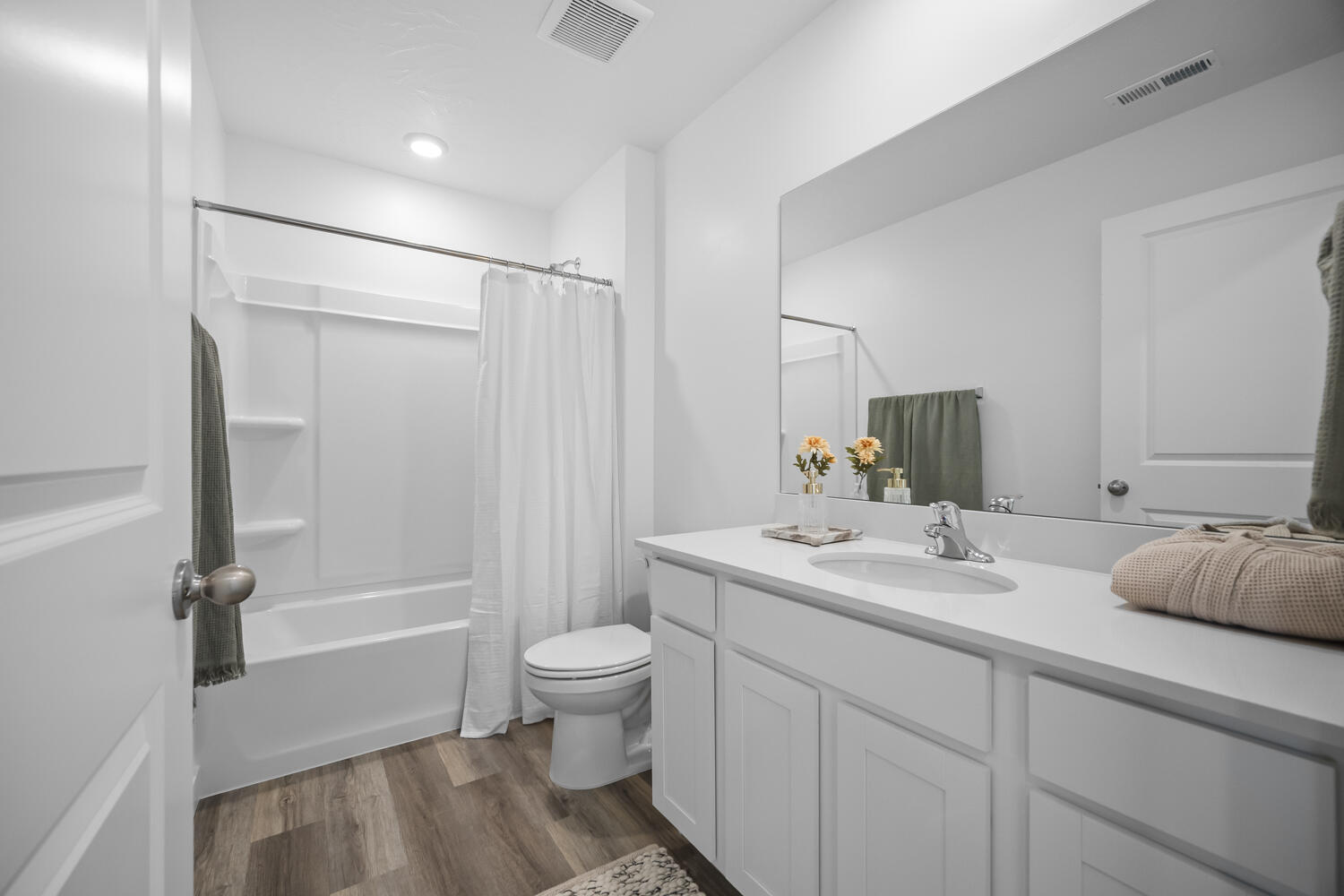 LAVENDER CANYON AT LONG VALLEY - Residential