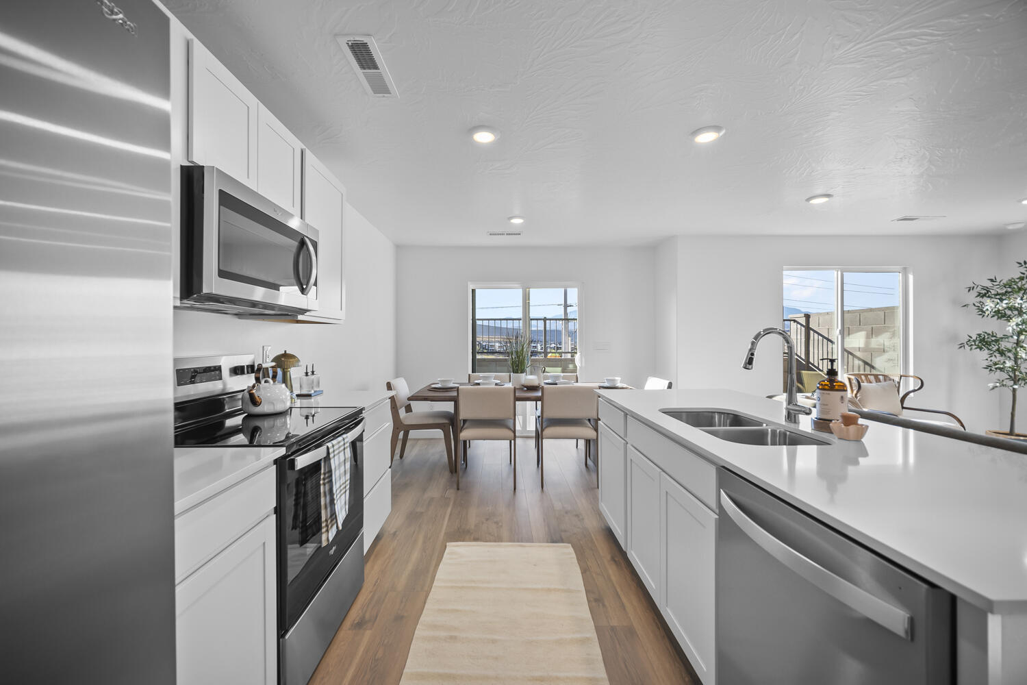 LAVENDER CANYON AT LONG VALLEY - Residential