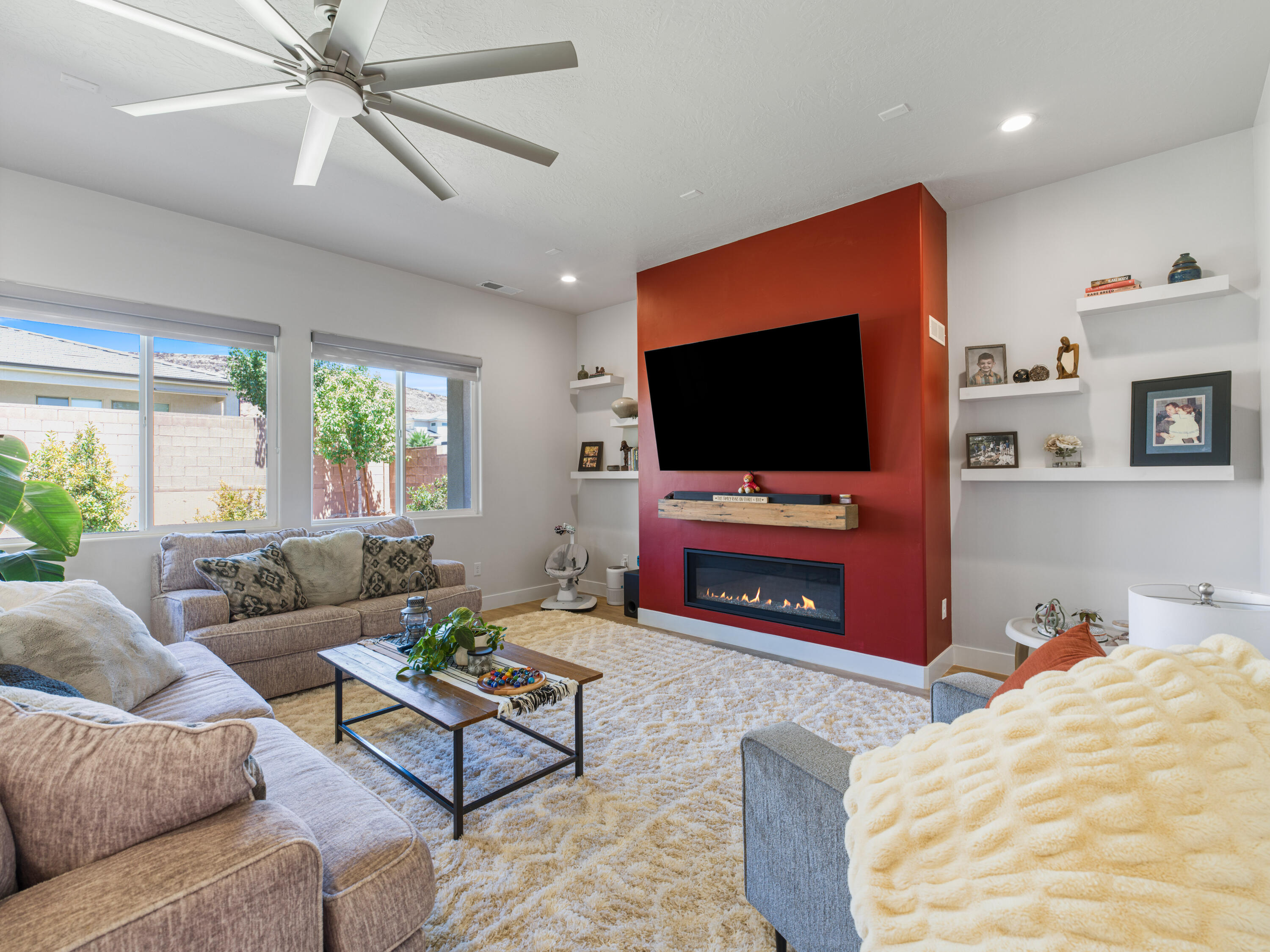 RIVERBEND AT SUNRISE VALLEY - Residential
