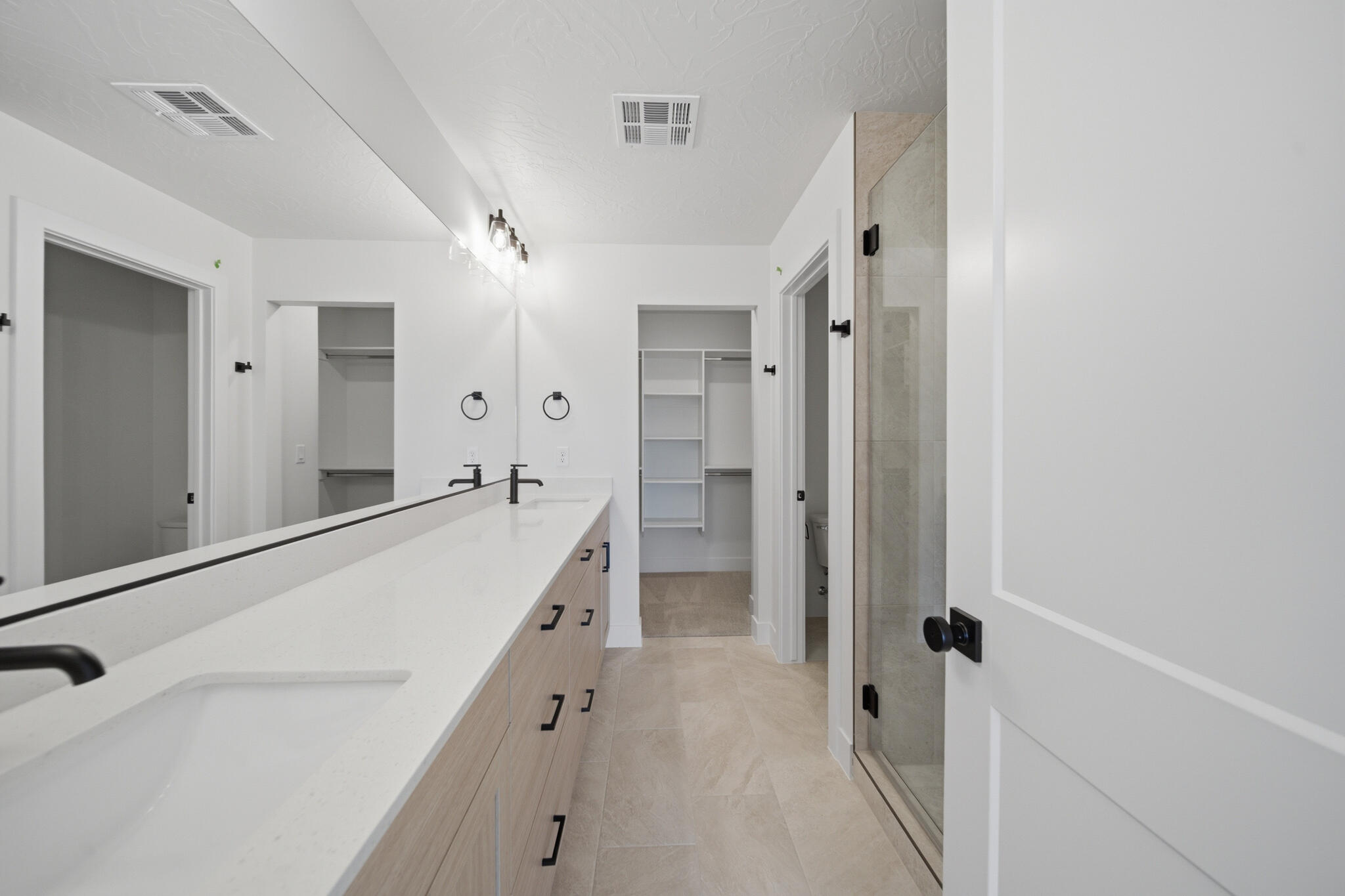 WHITE DOME TOWNHOMES - Residential