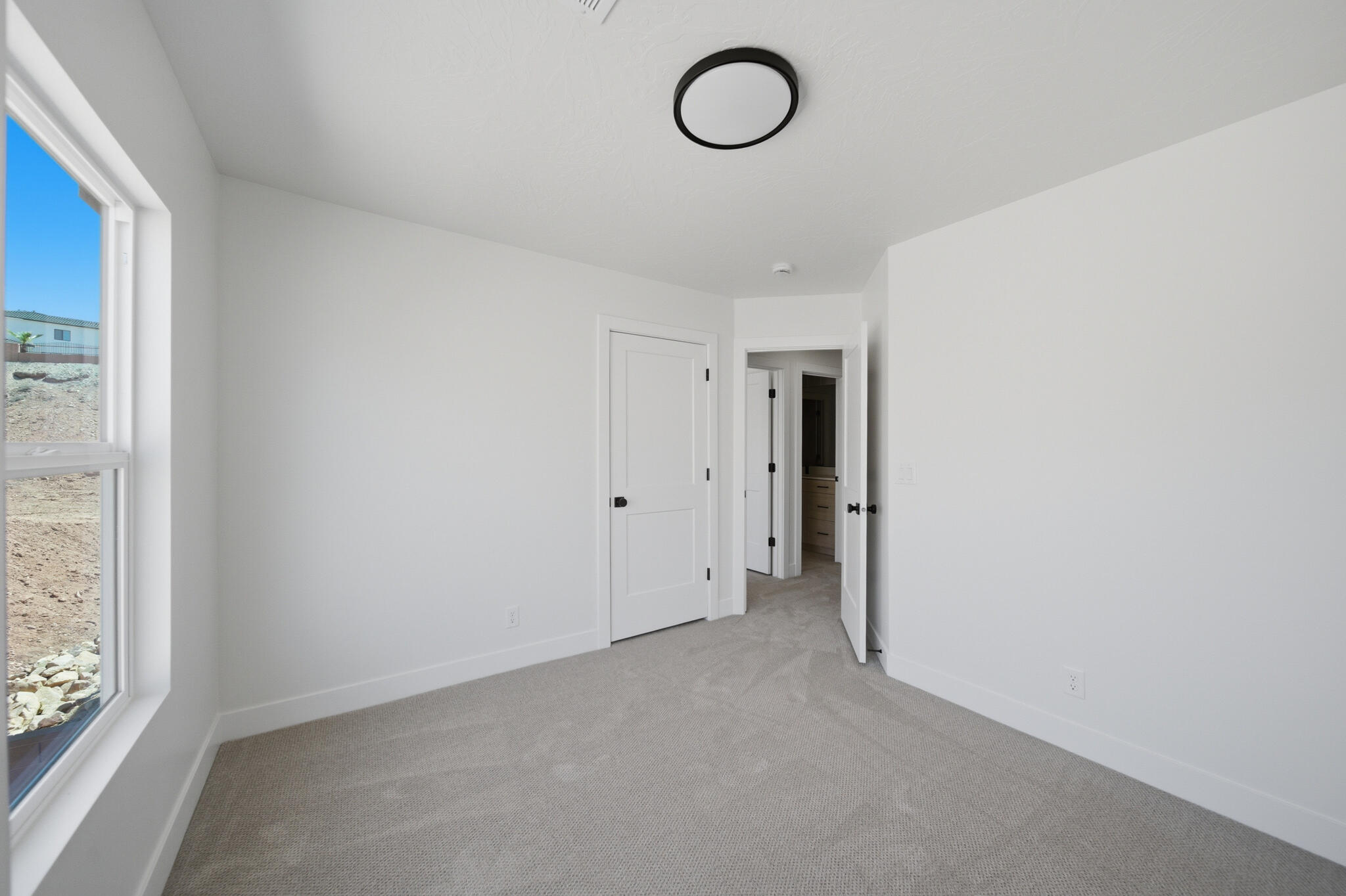 WHITE DOME TOWNHOMES - Residential