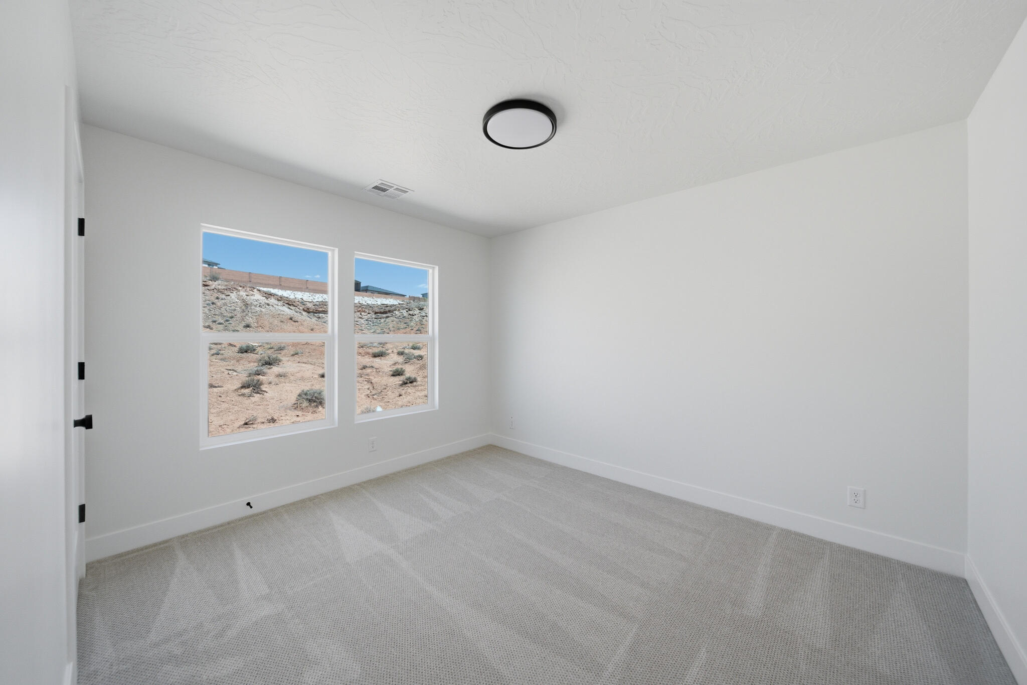 WHITE DOME TOWNHOMES - Residential
