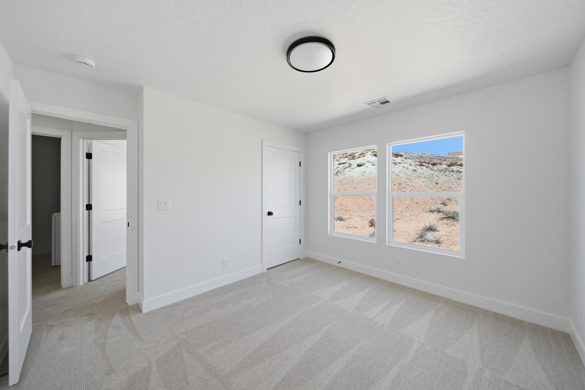 WHITE DOME TOWNHOMES - Residential