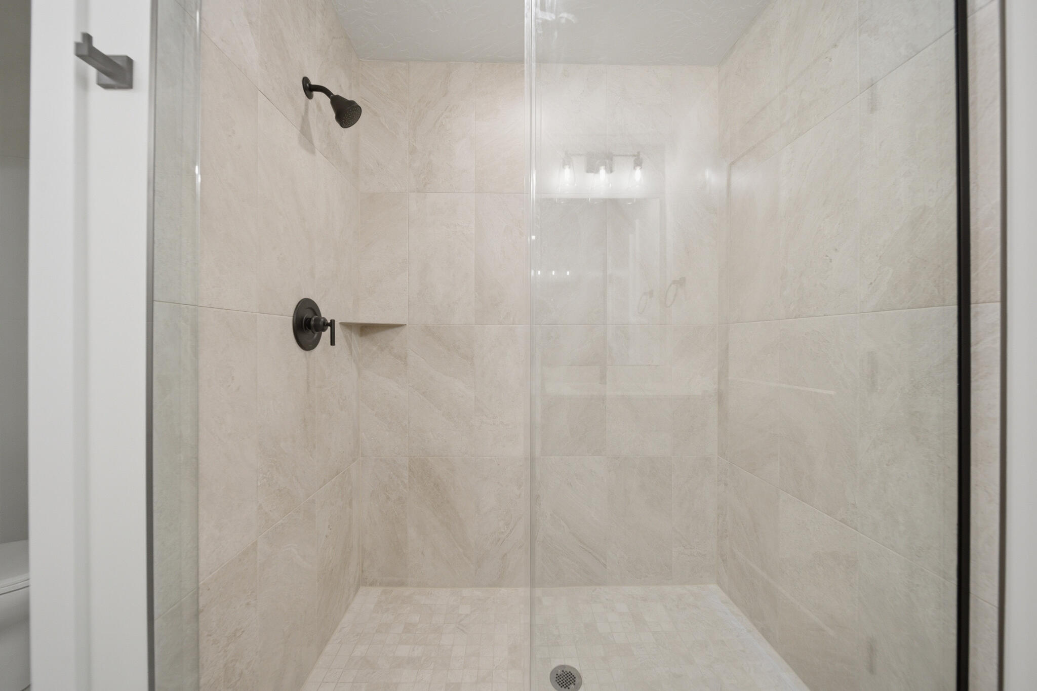 WHITE DOME TOWNHOMES - Residential