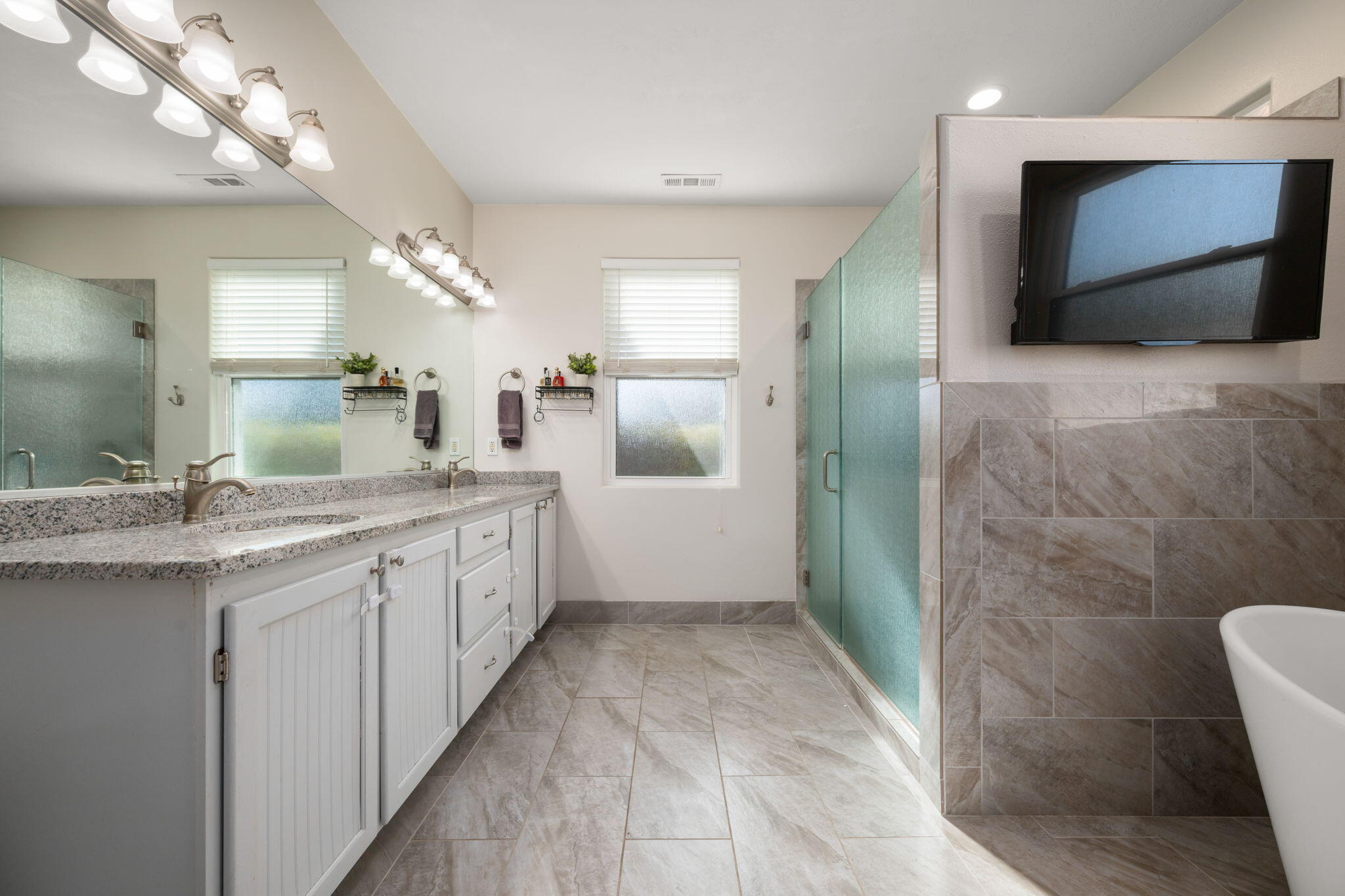 PINE VIEW ESTATES - Residential