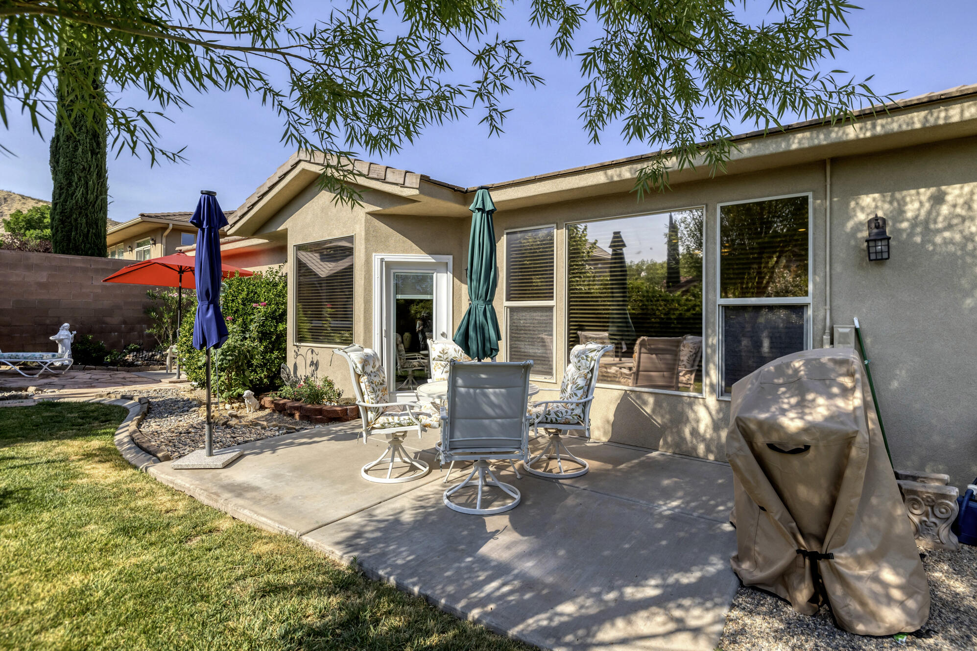 DESERT HILLS - Residential