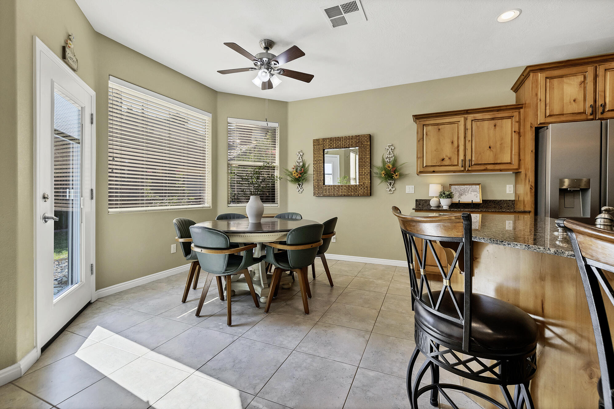 DESERT HILLS - Residential