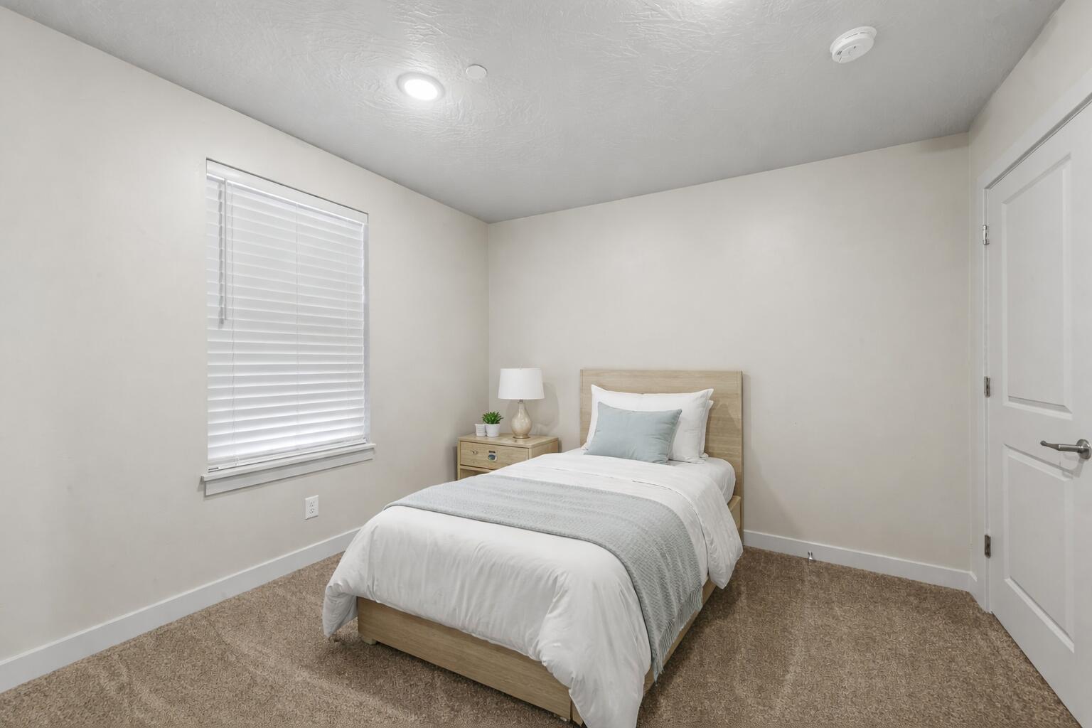 LONE ROCK CONDOS - Residential