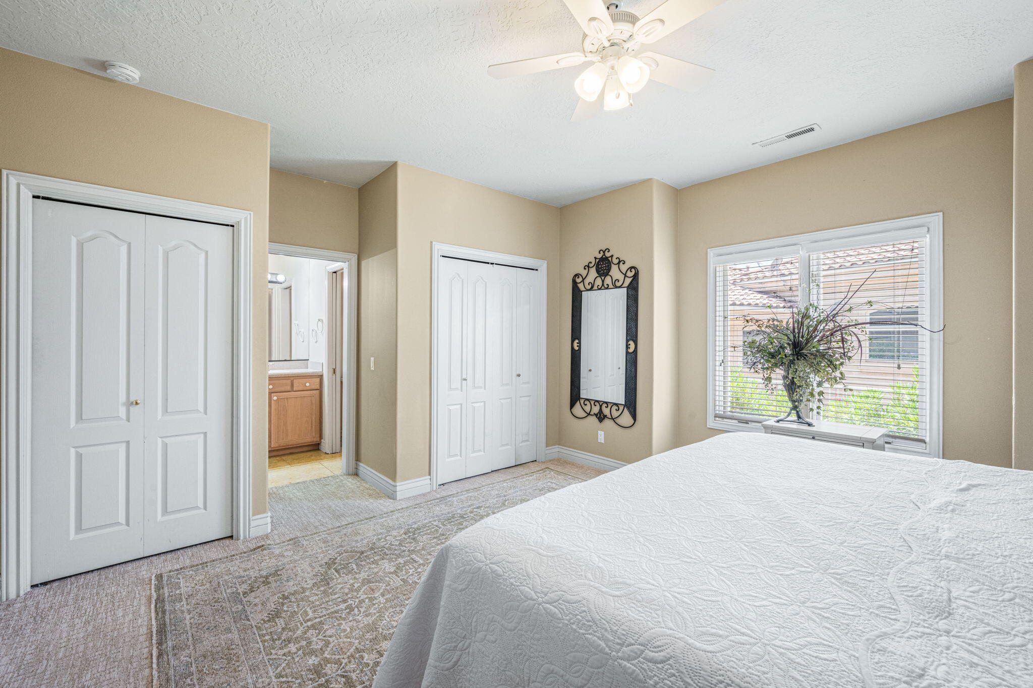 LION'S HEAD HILLTOP ESTATES AT GREEN SPRINGS - Residential