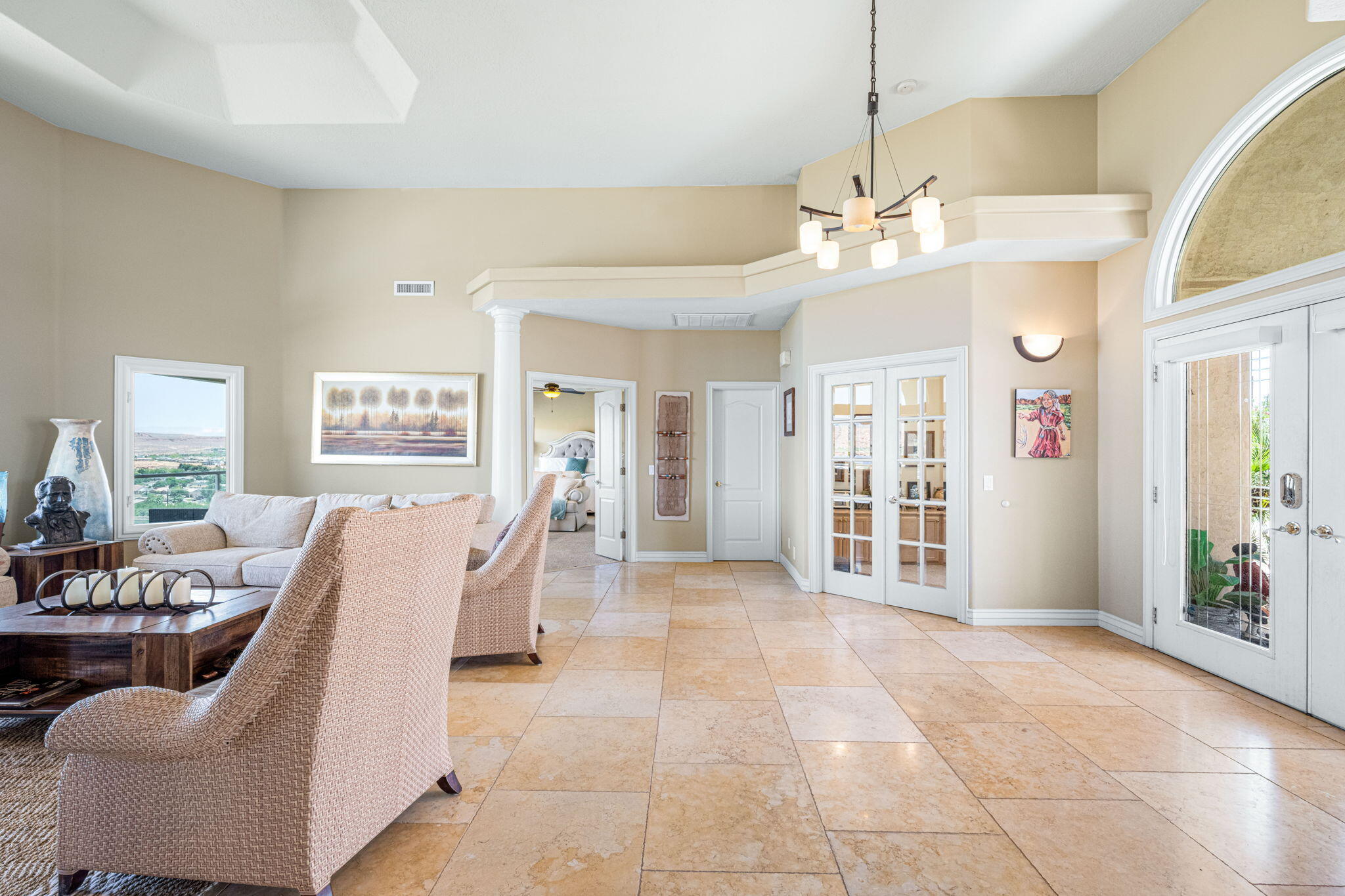LION'S HEAD HILLTOP ESTATES AT GREEN SPRINGS - Residential