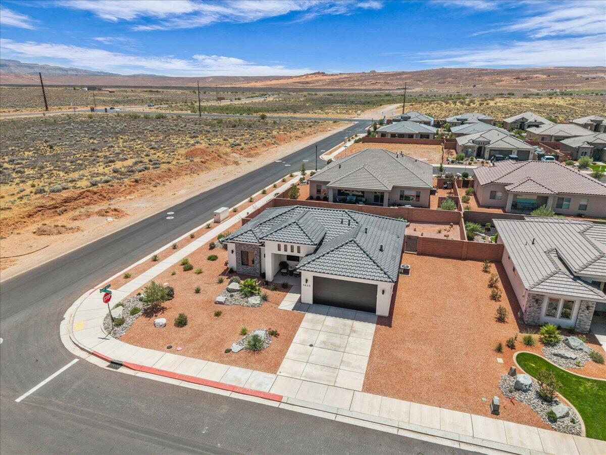 SEDERO AT DESERT SANDS - Residential