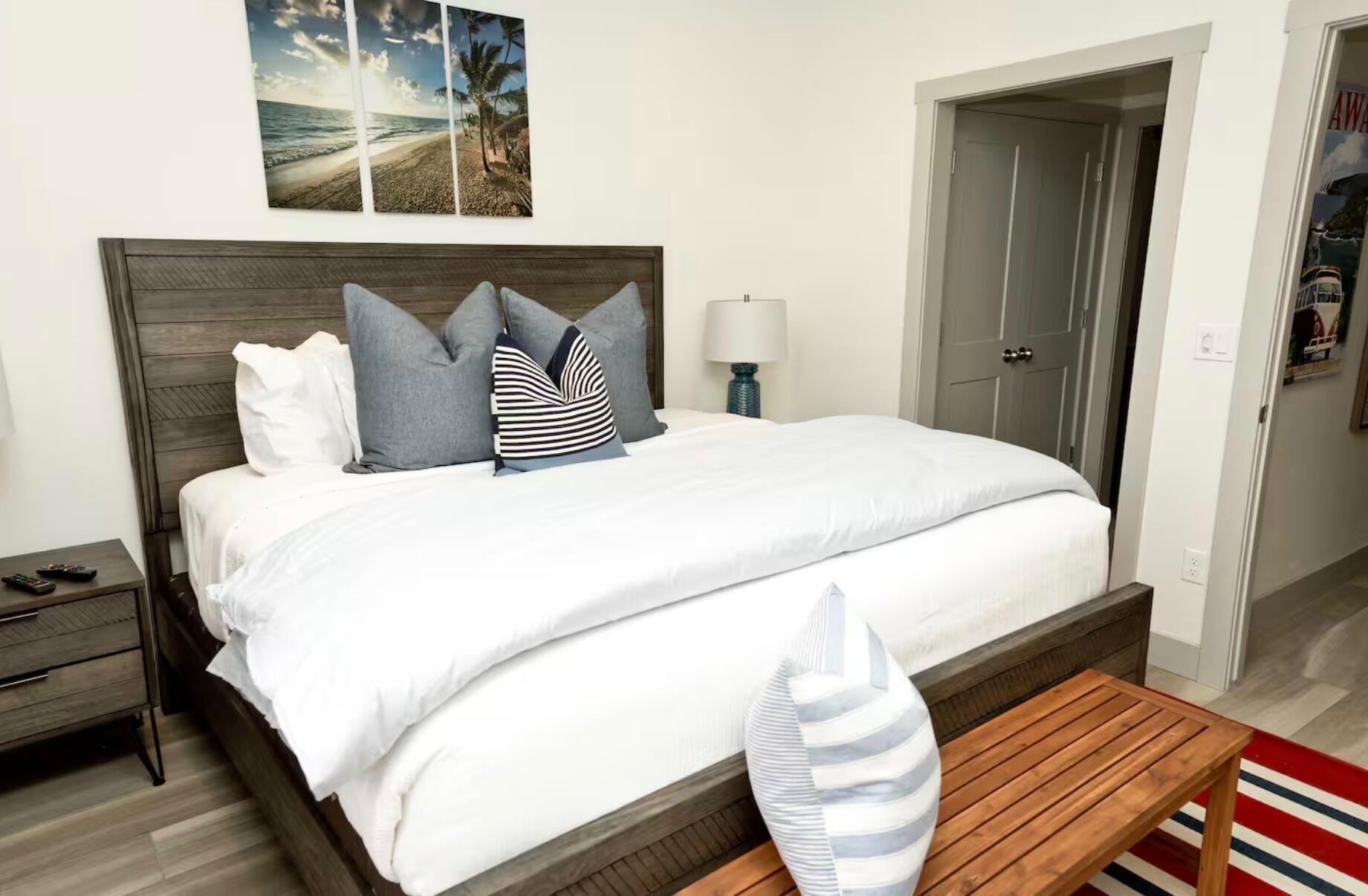 FREEDOM VILLAGE AT THE FIELDS - Residential