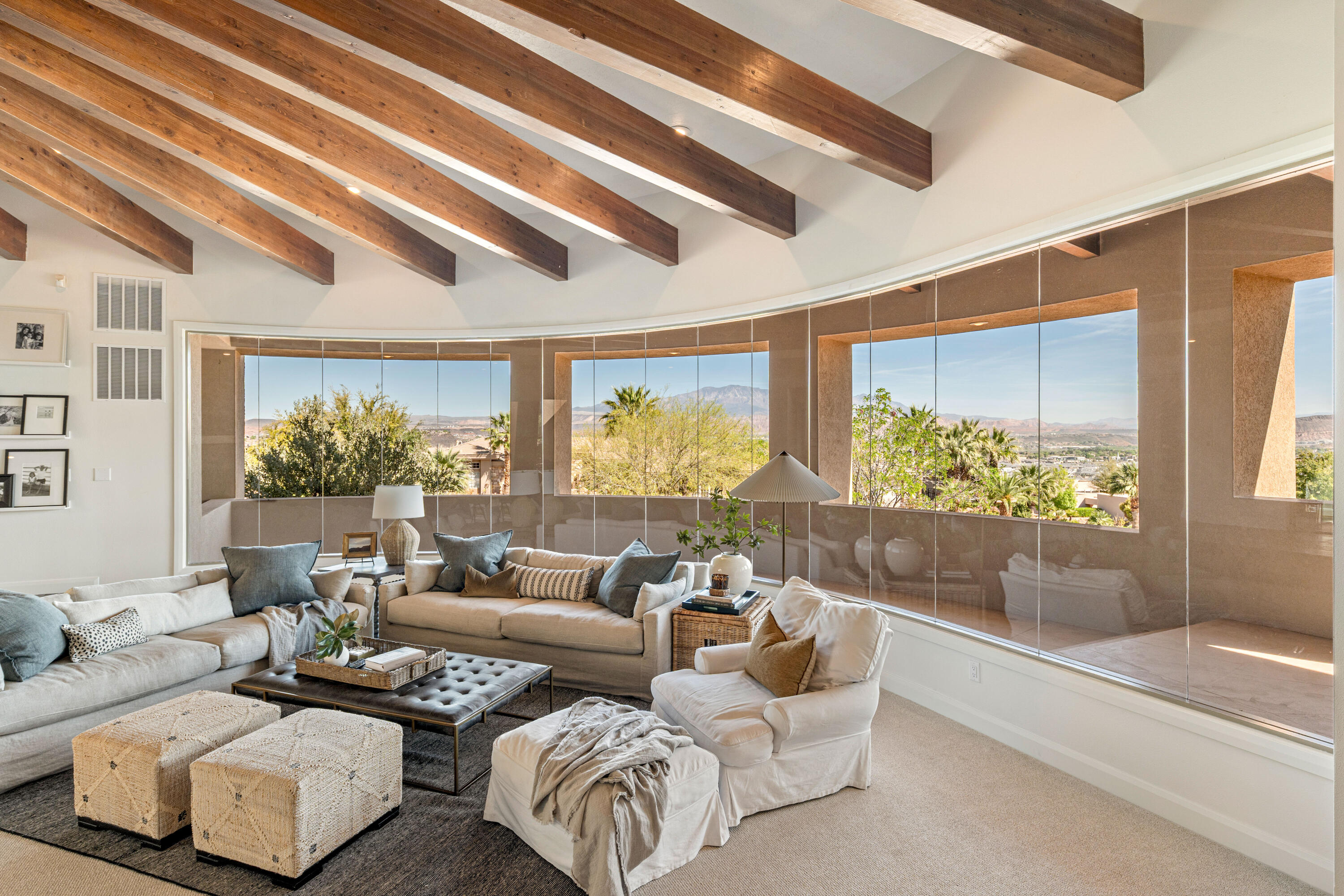 STONE CLIFF - Residential