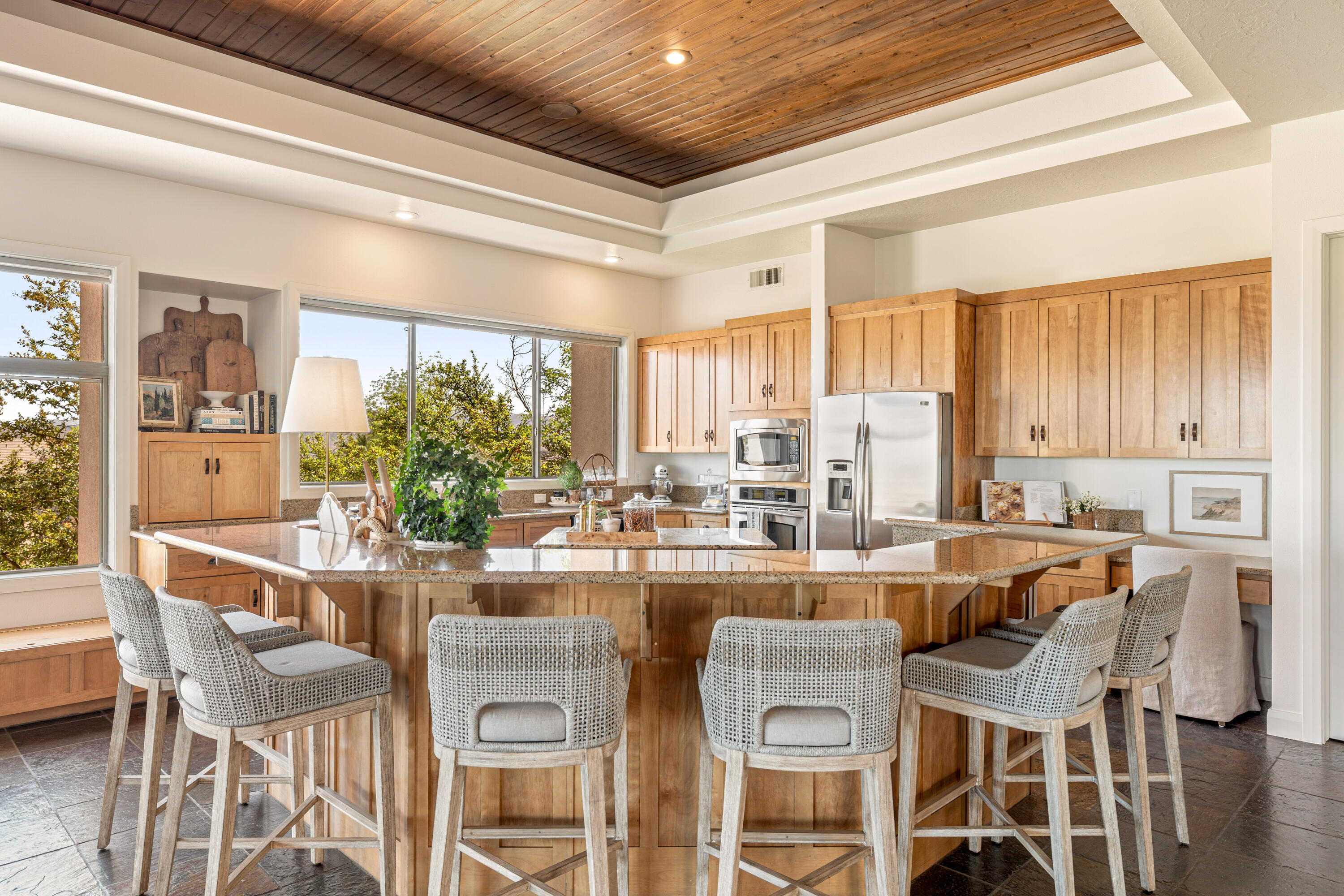 STONE CLIFF - Residential