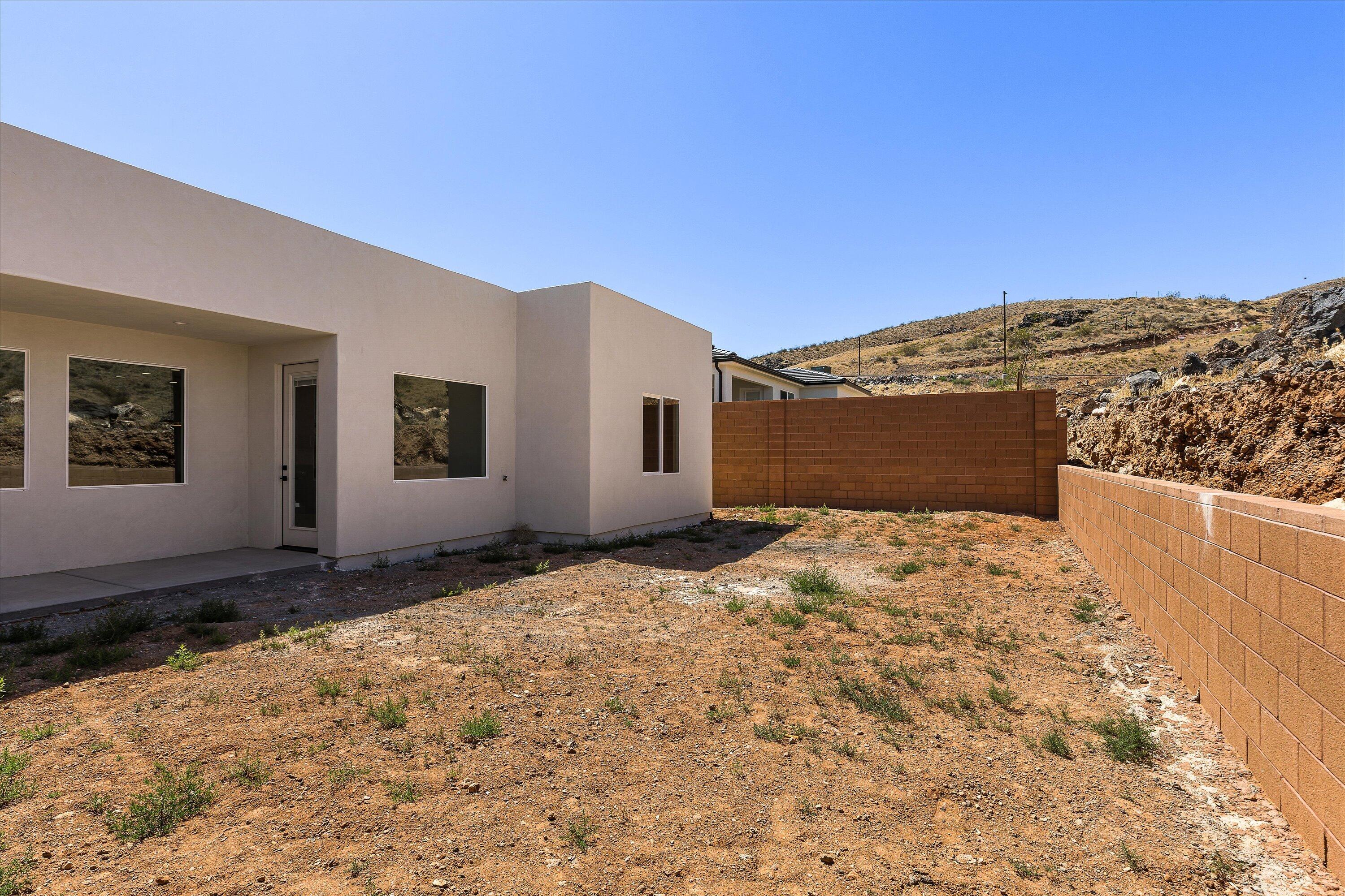HURRICANE VIEWS - Residential