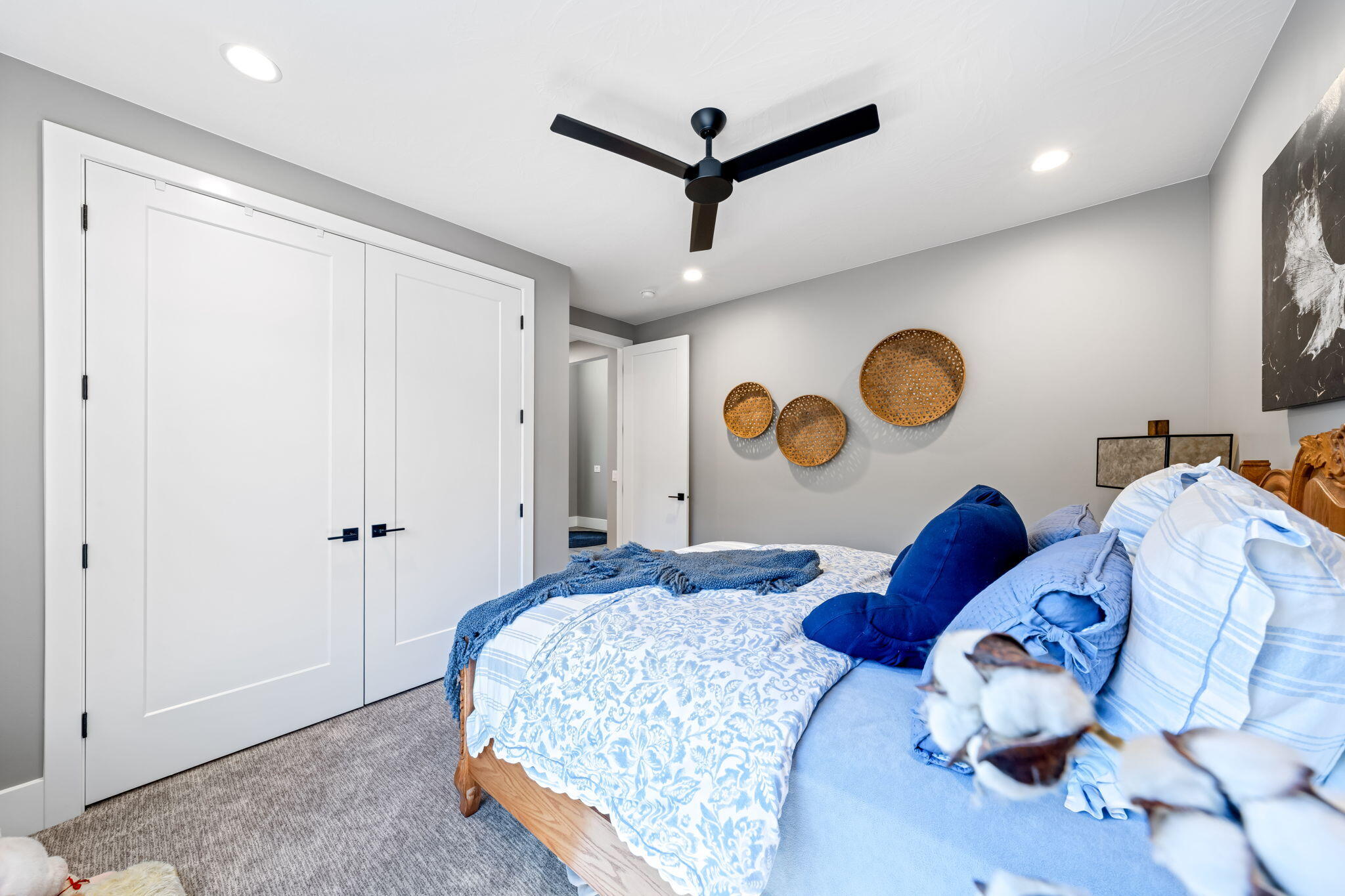 SOLACE AT SANTA CLARA - Residential