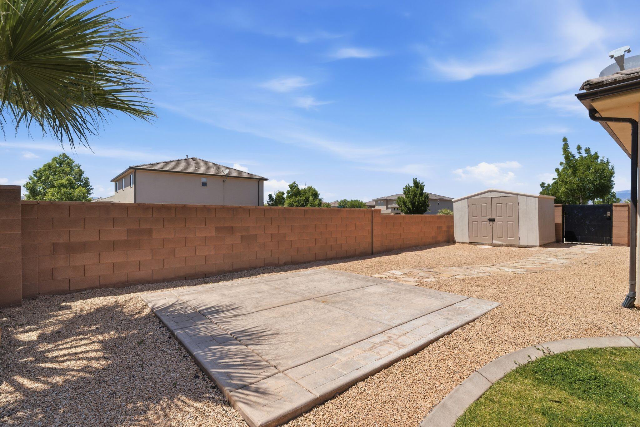 SEQUOIA ESTATES - Residential