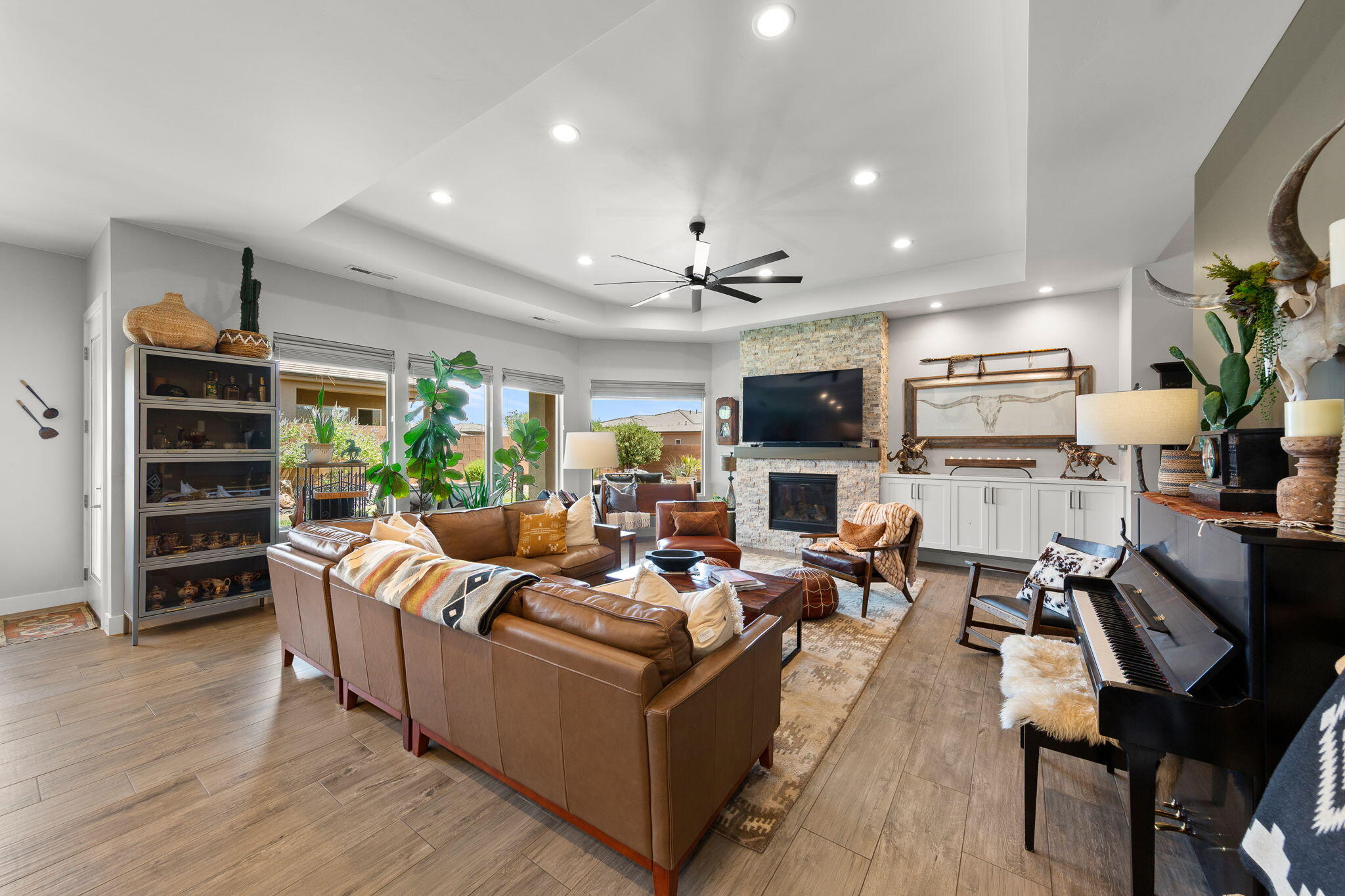 MOJAVE MESA - Residential