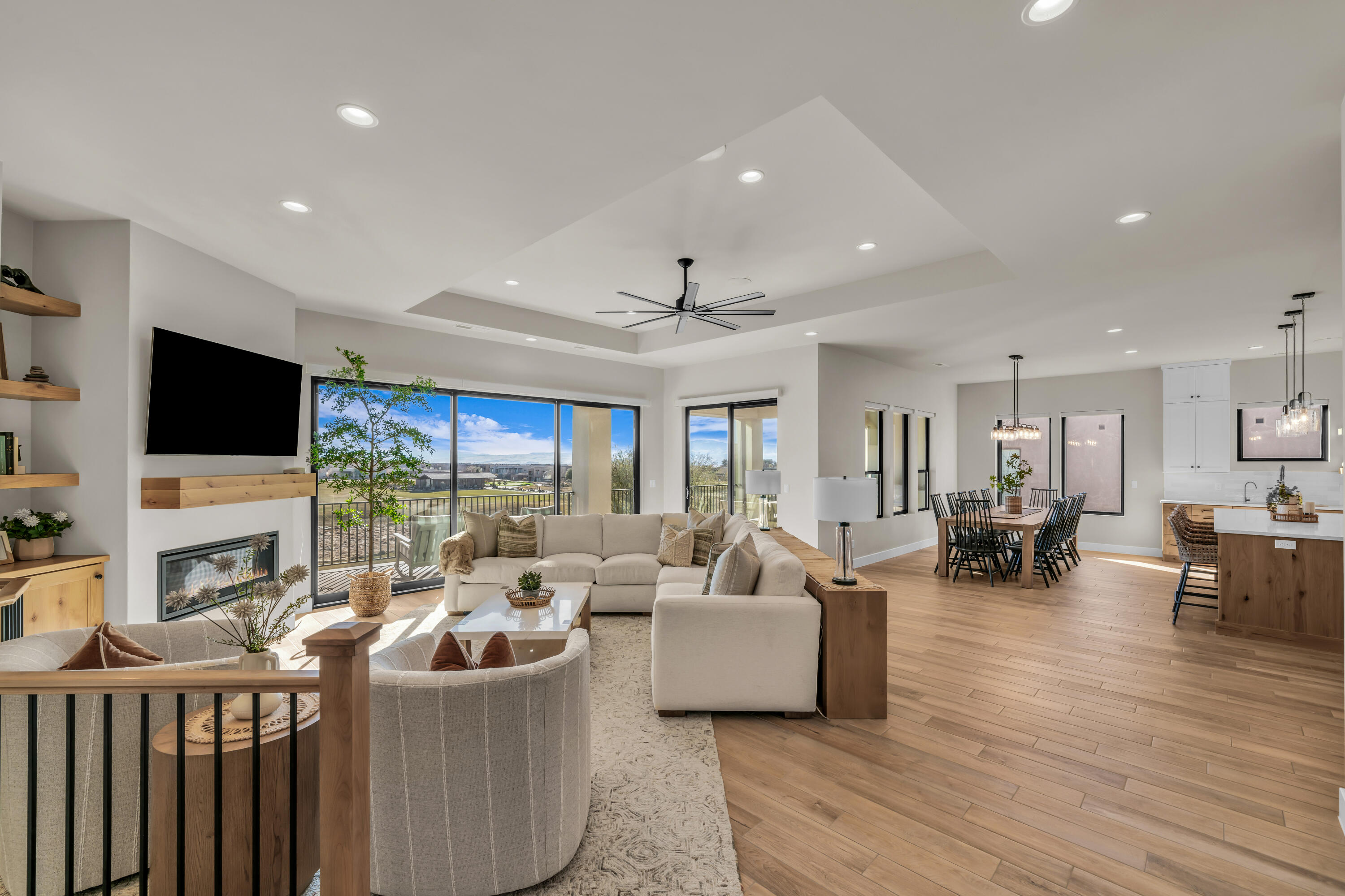 LEDGES OF SG THE FAIRWAYS EAST - Residential