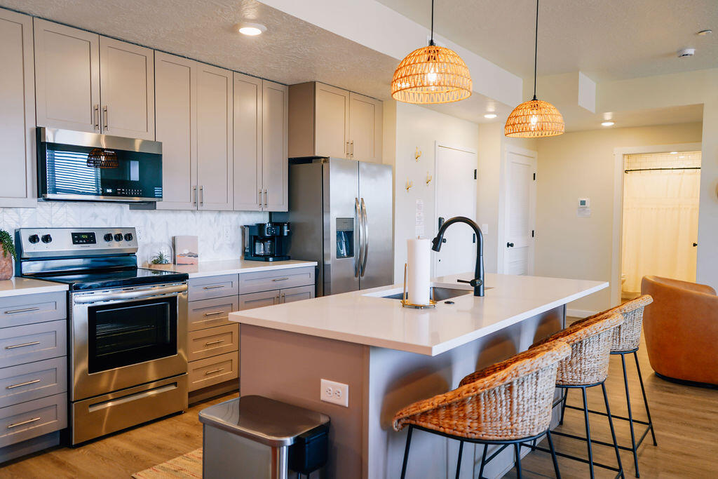 DESERT COLOR RESORT - Residential