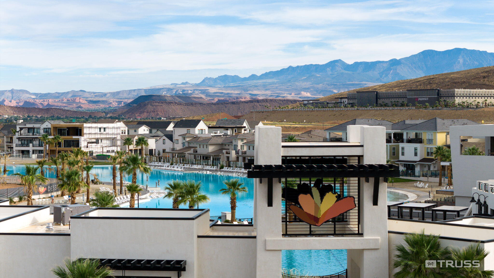 DESERT COLOR RESORT - Residential
