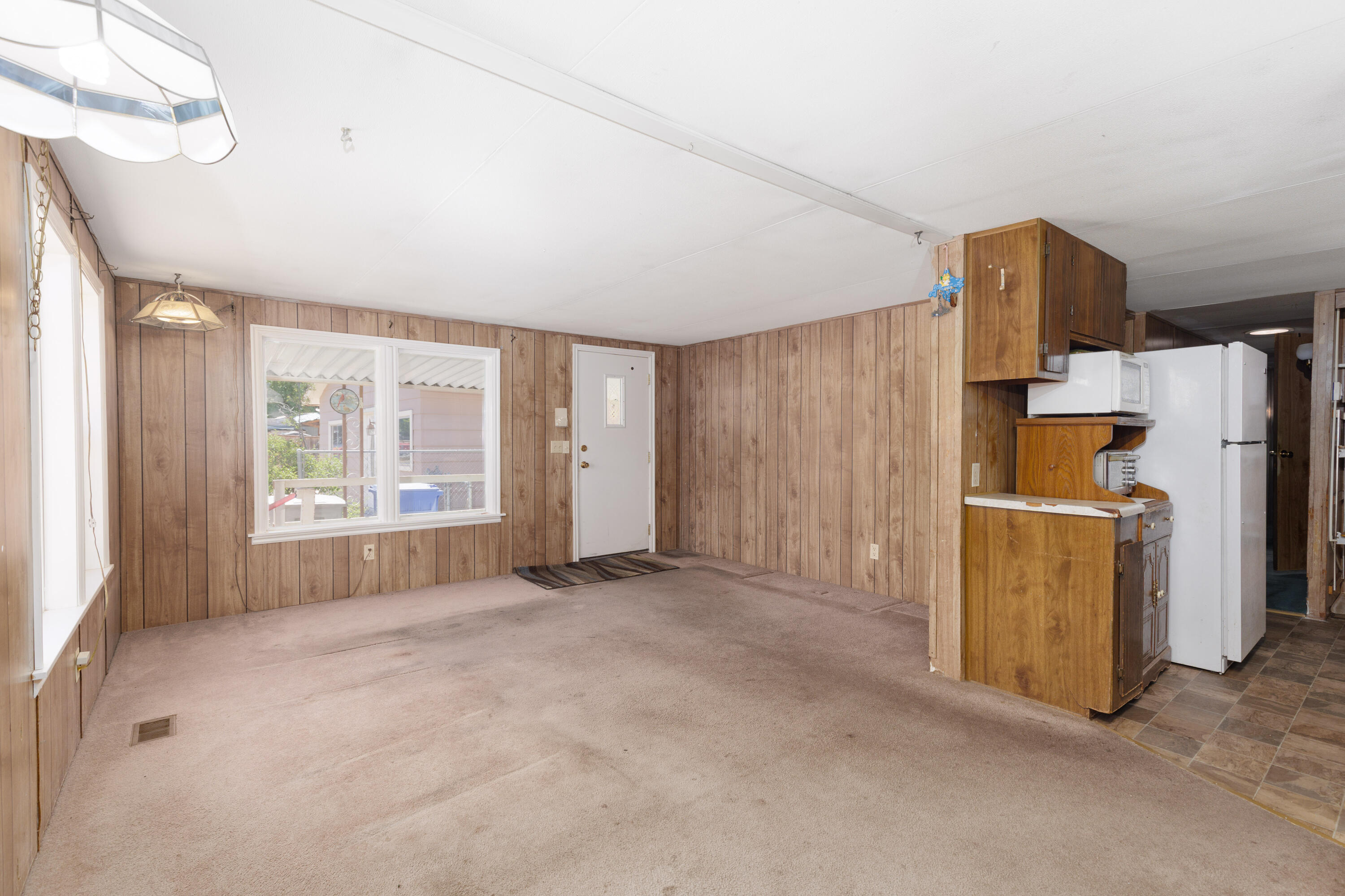 RACING RANCH ESTATES - Residential