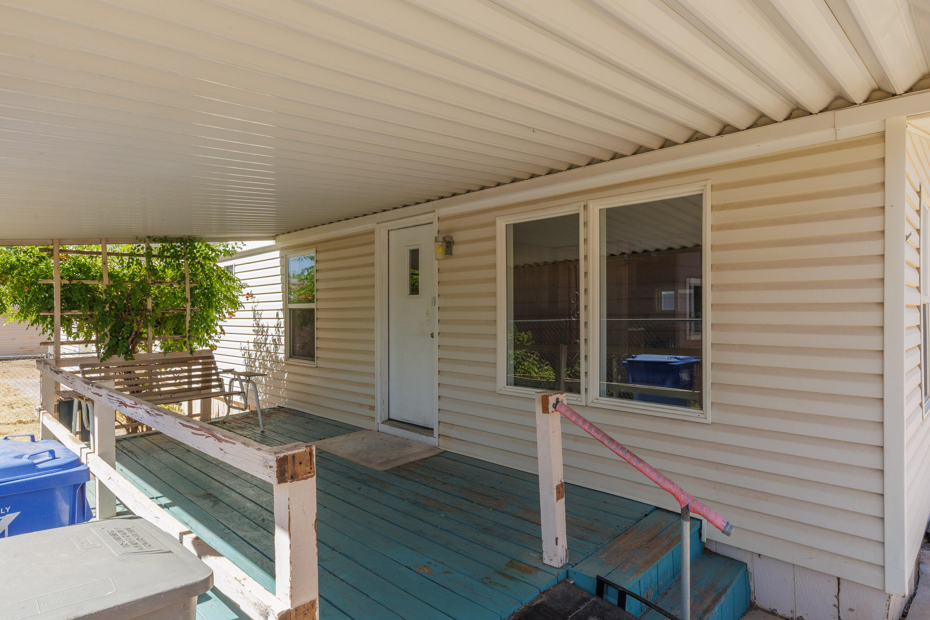 RACING RANCH ESTATES - Residential